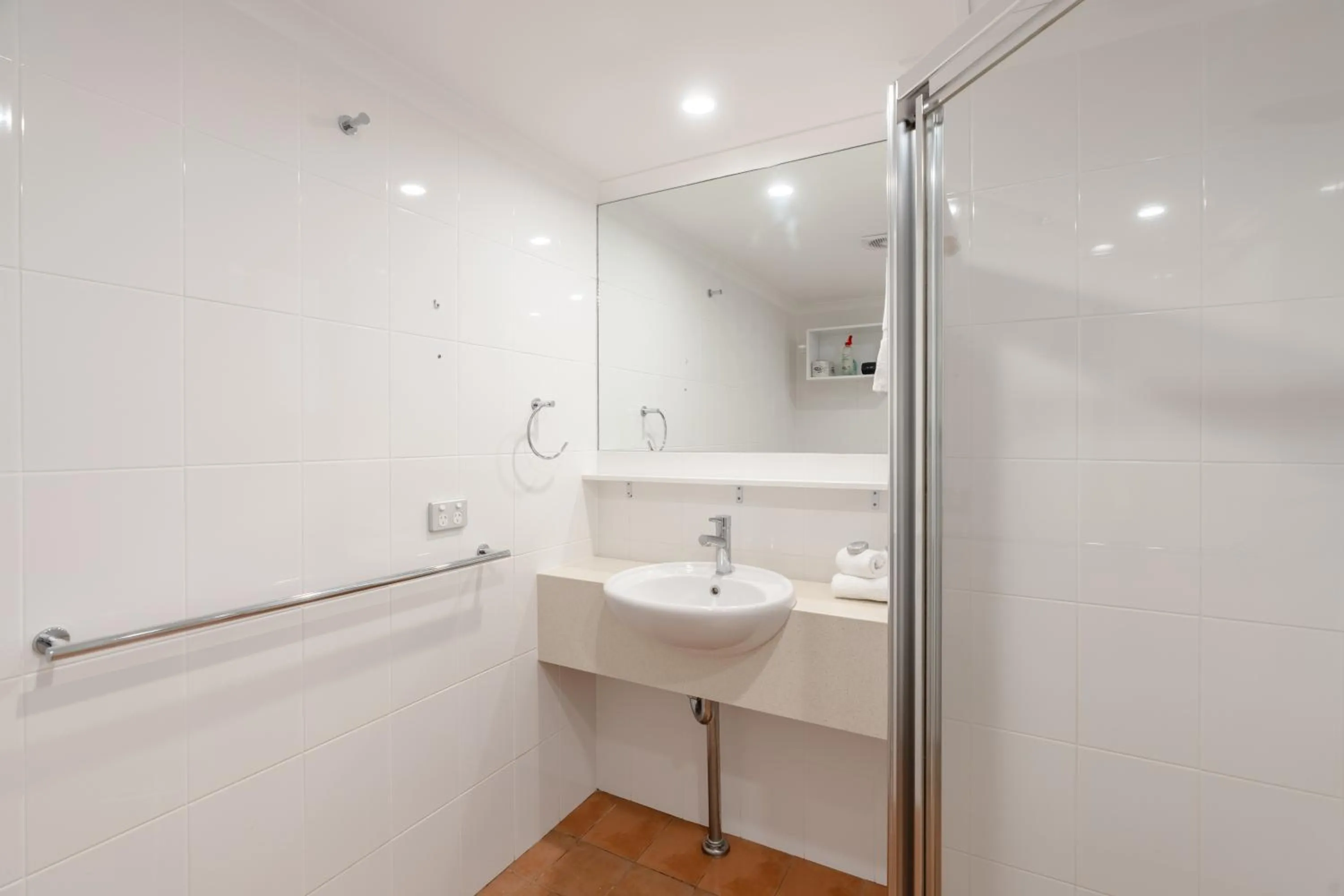 Bathroom in Outrigger Bay