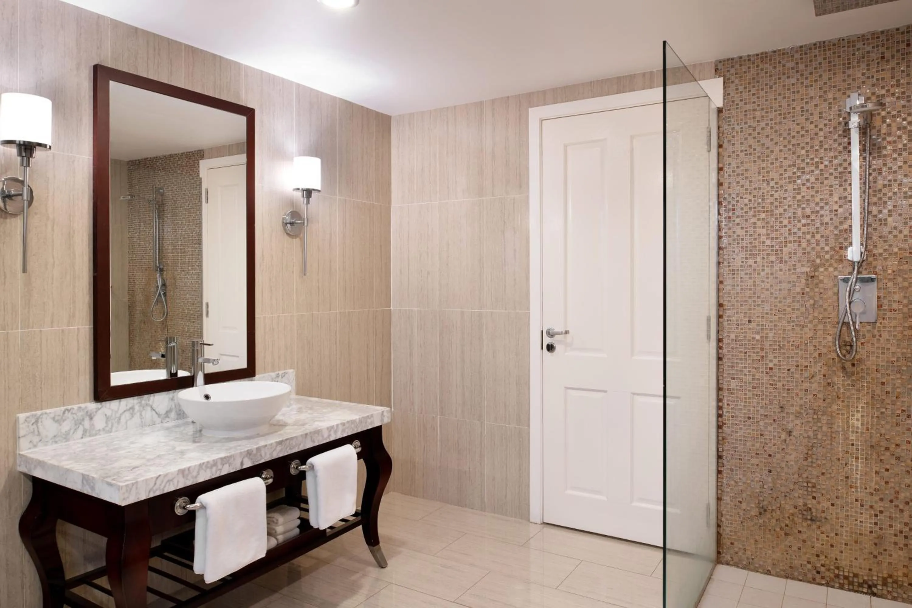 Bathroom in Sheraton Samoa Aggie Grey's Hotel & Bungalows