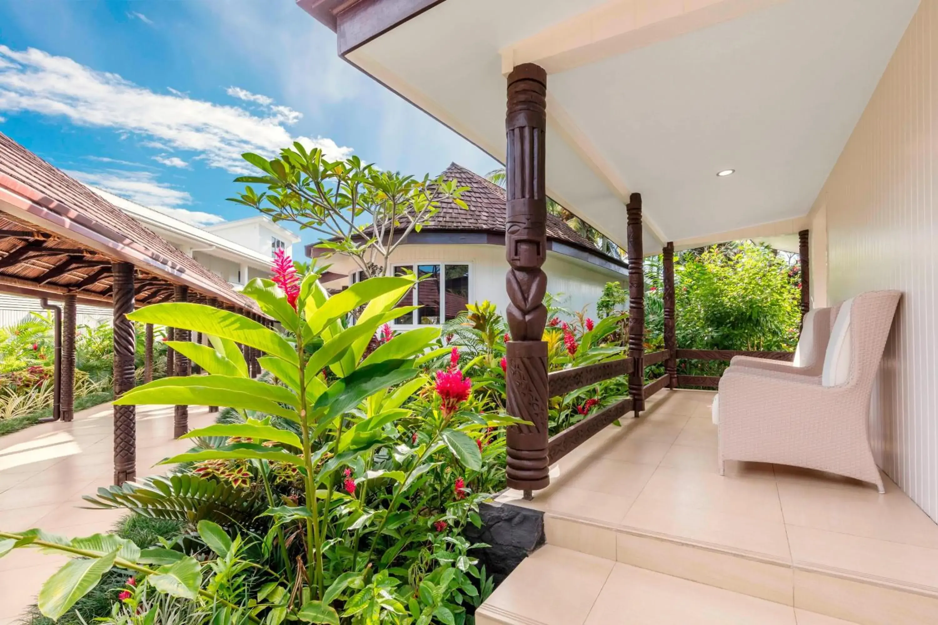 One King Bungalow with Garden View in Sheraton Samoa Aggie Grey's Hotel & Bungalows One King Bungalow with Garden View in Sheraton Samoa Aggie Grey's Hotel & Bungalows