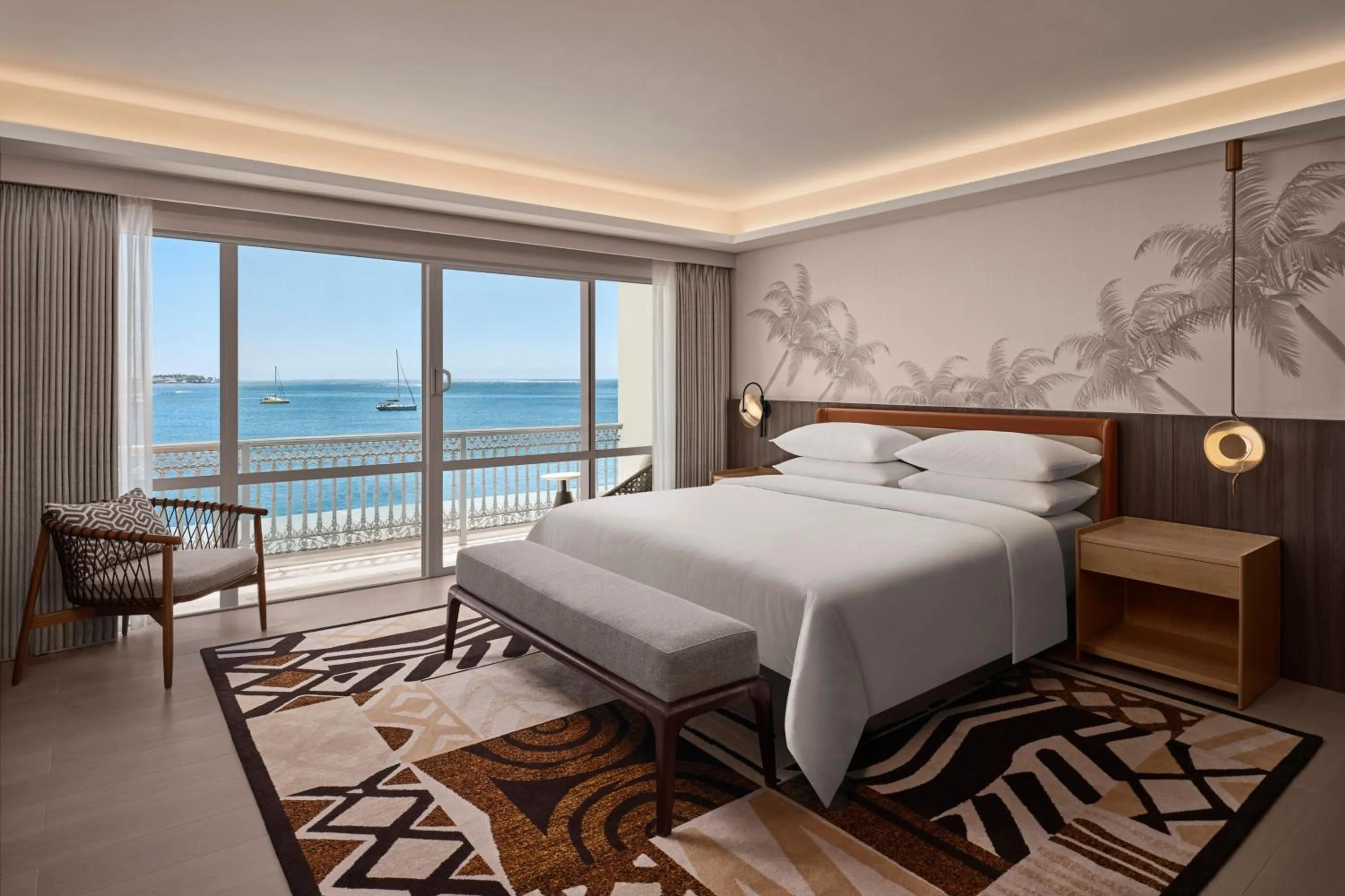 Bedroom, Bed in Sheraton Samoa Aggie Grey's Hotel & Bungalows