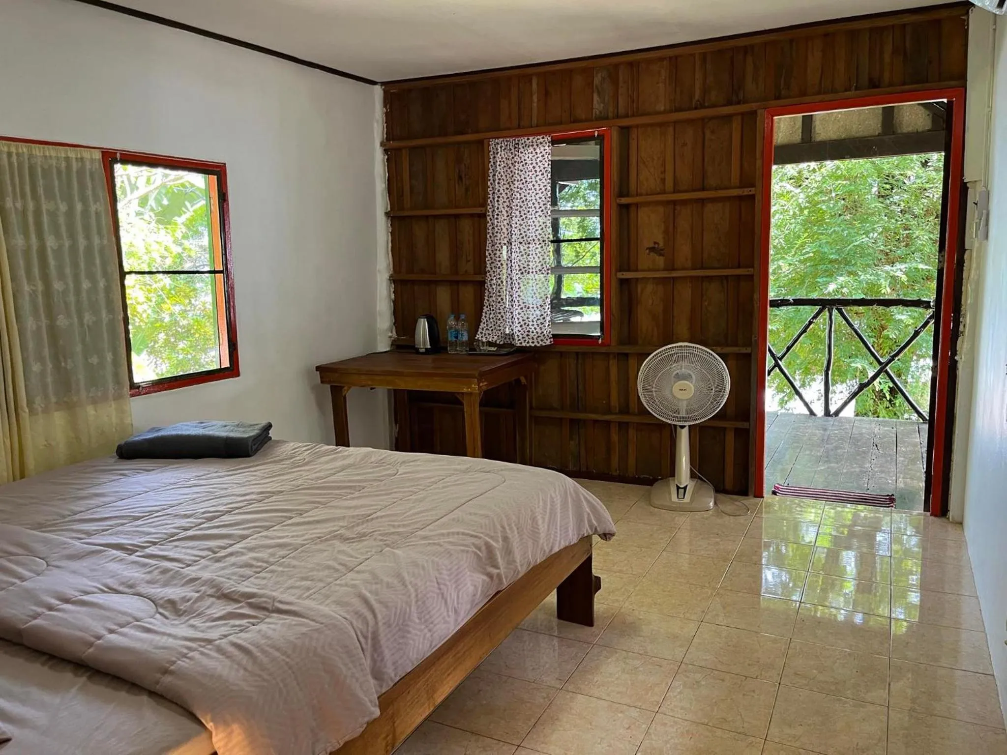 Bed in AoPong Resort