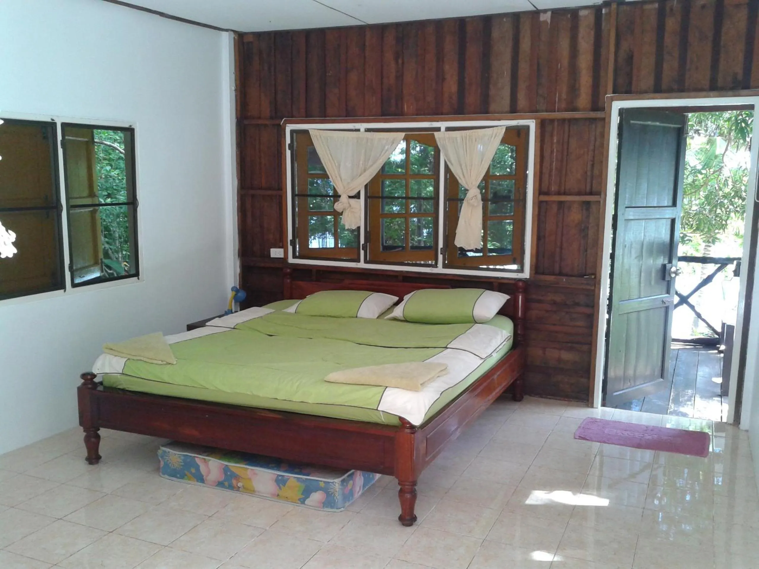 Bed in AoPong Resort