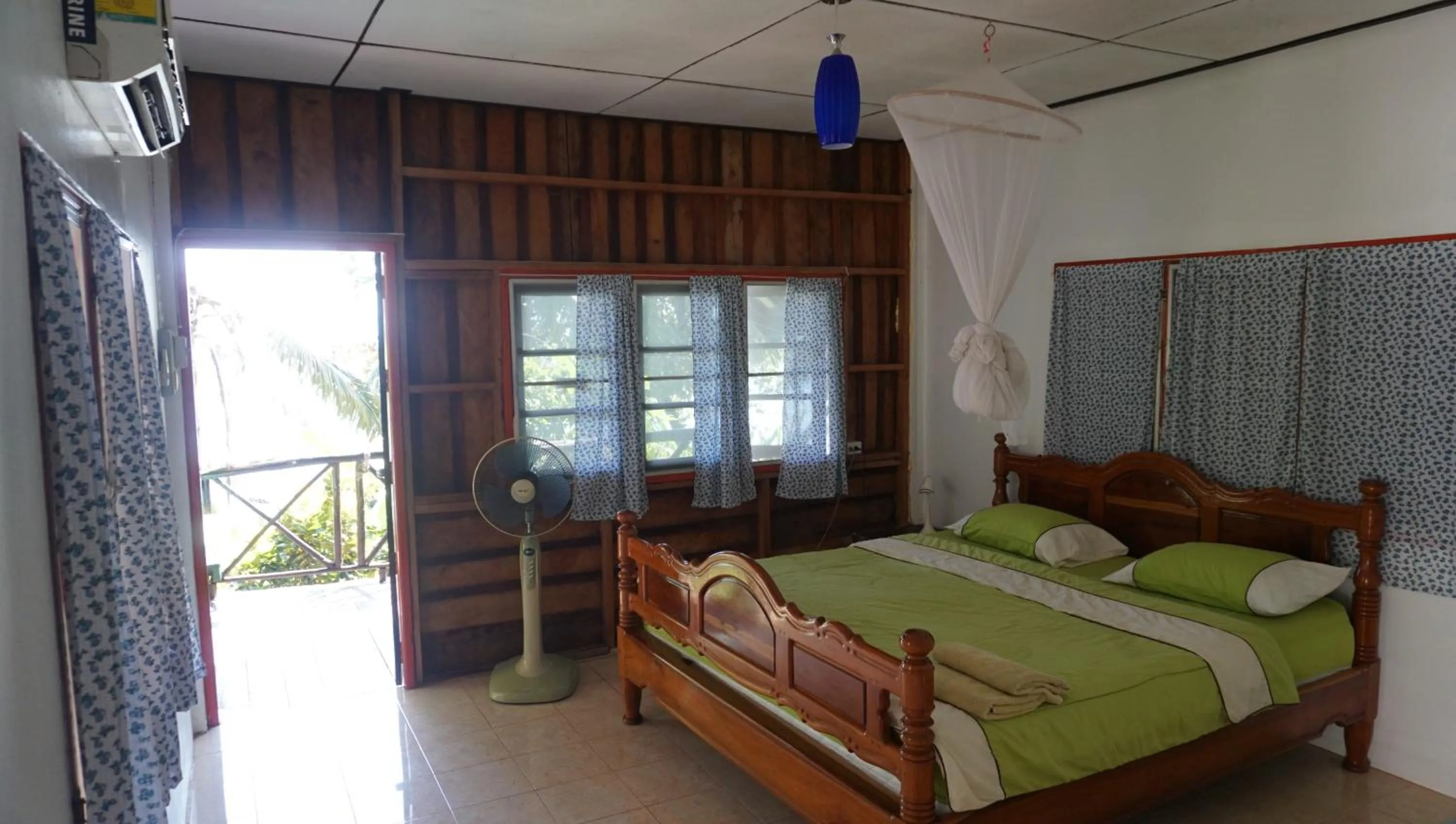 Bedroom, Bed in AoPong Resort