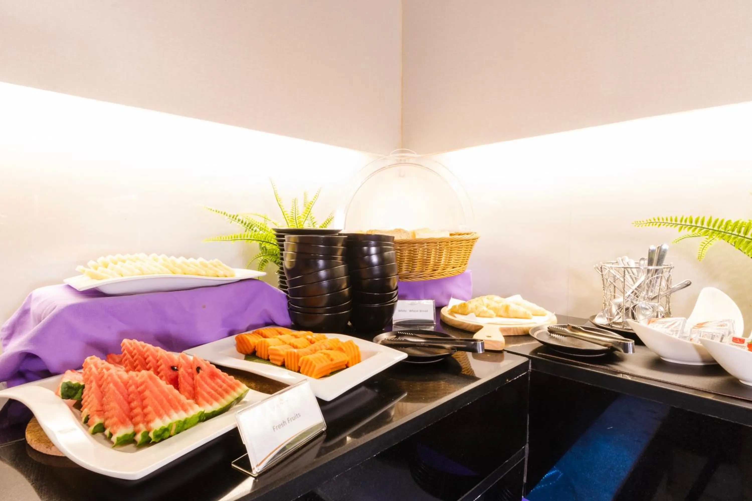 Food and drinks in Aspira Skyy Sukhumvit 1