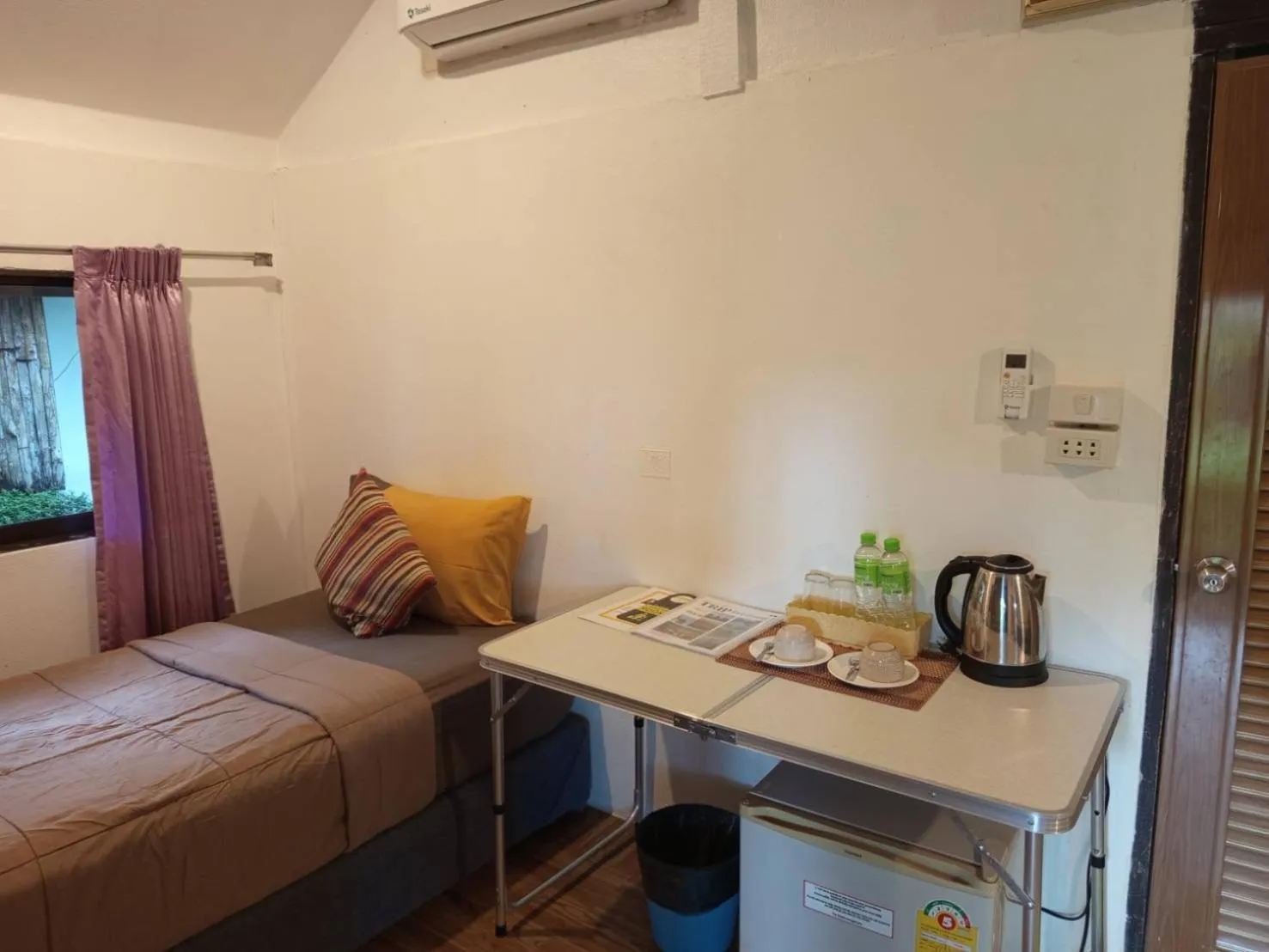 Coffee/tea facilities, Bed in Faye Orchid Garden Resort