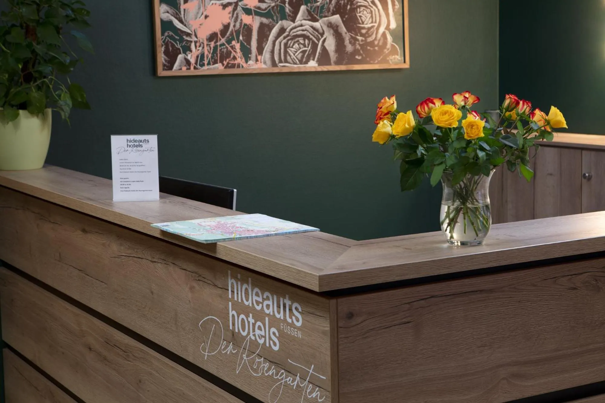 Lobby or reception in hideauts hotels Der Rosengarten