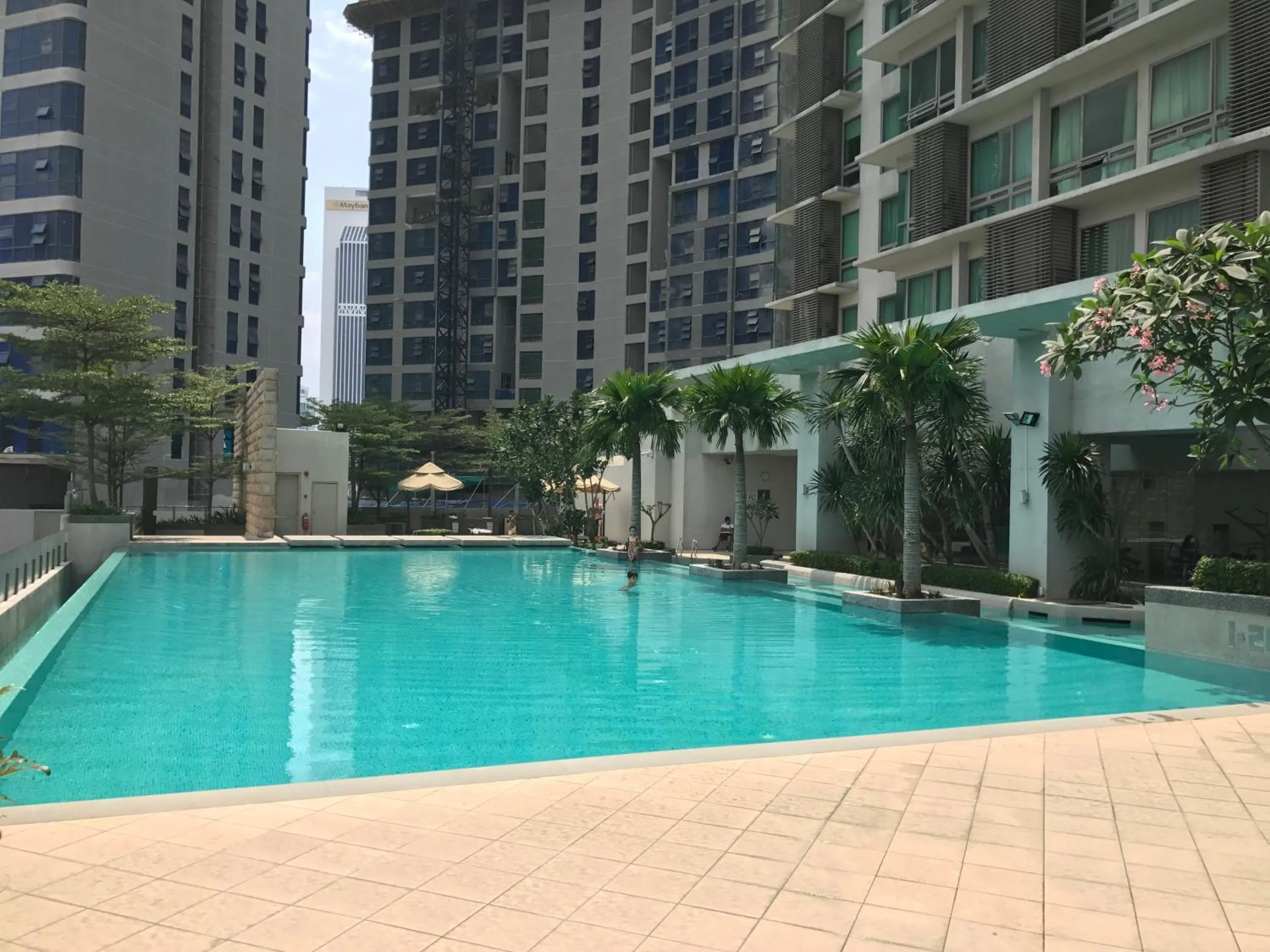 Swimming pool in Urban Suites @ Swiss Garden Residence