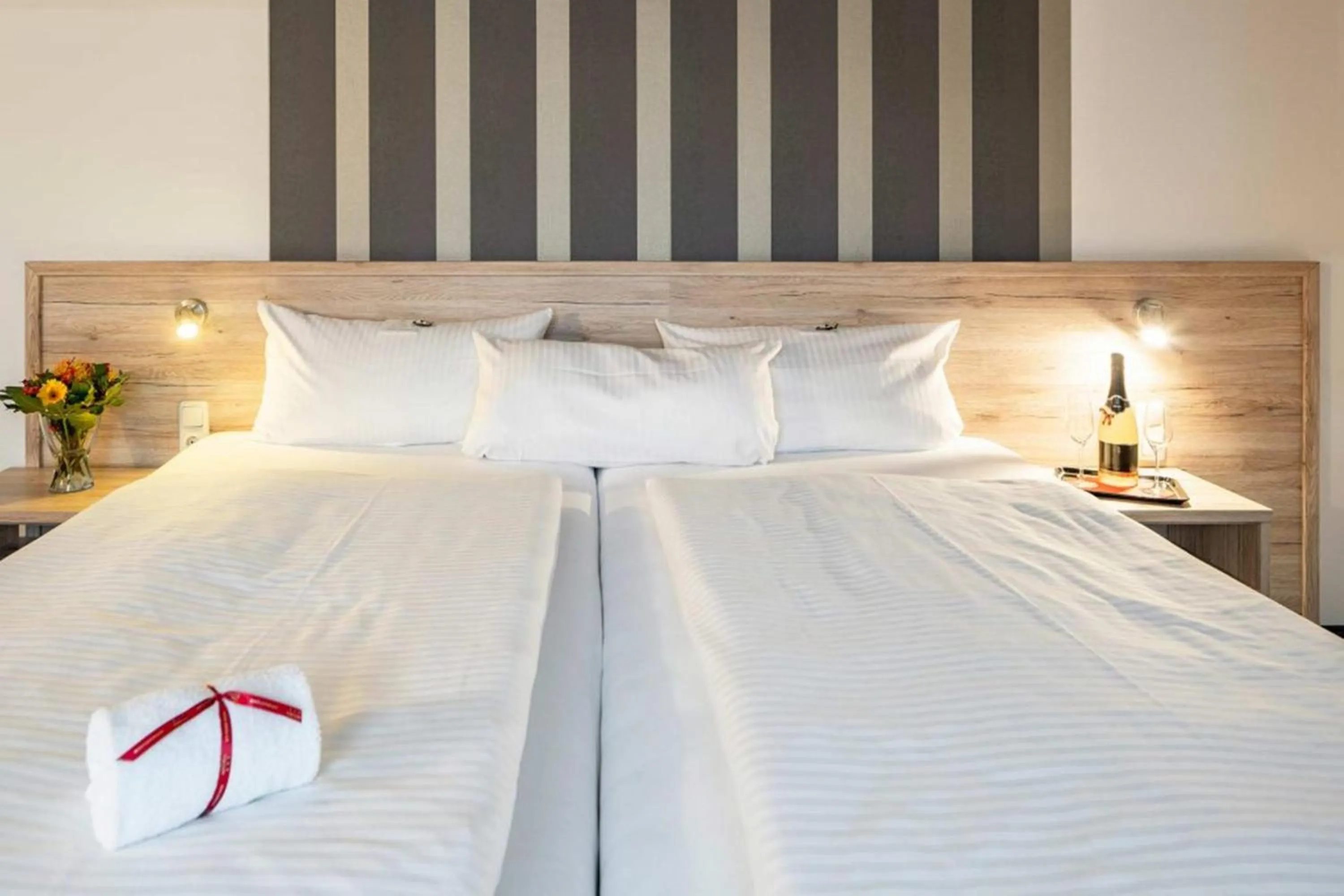 Bedroom, Bed in Astoria Easy Hotel Essen