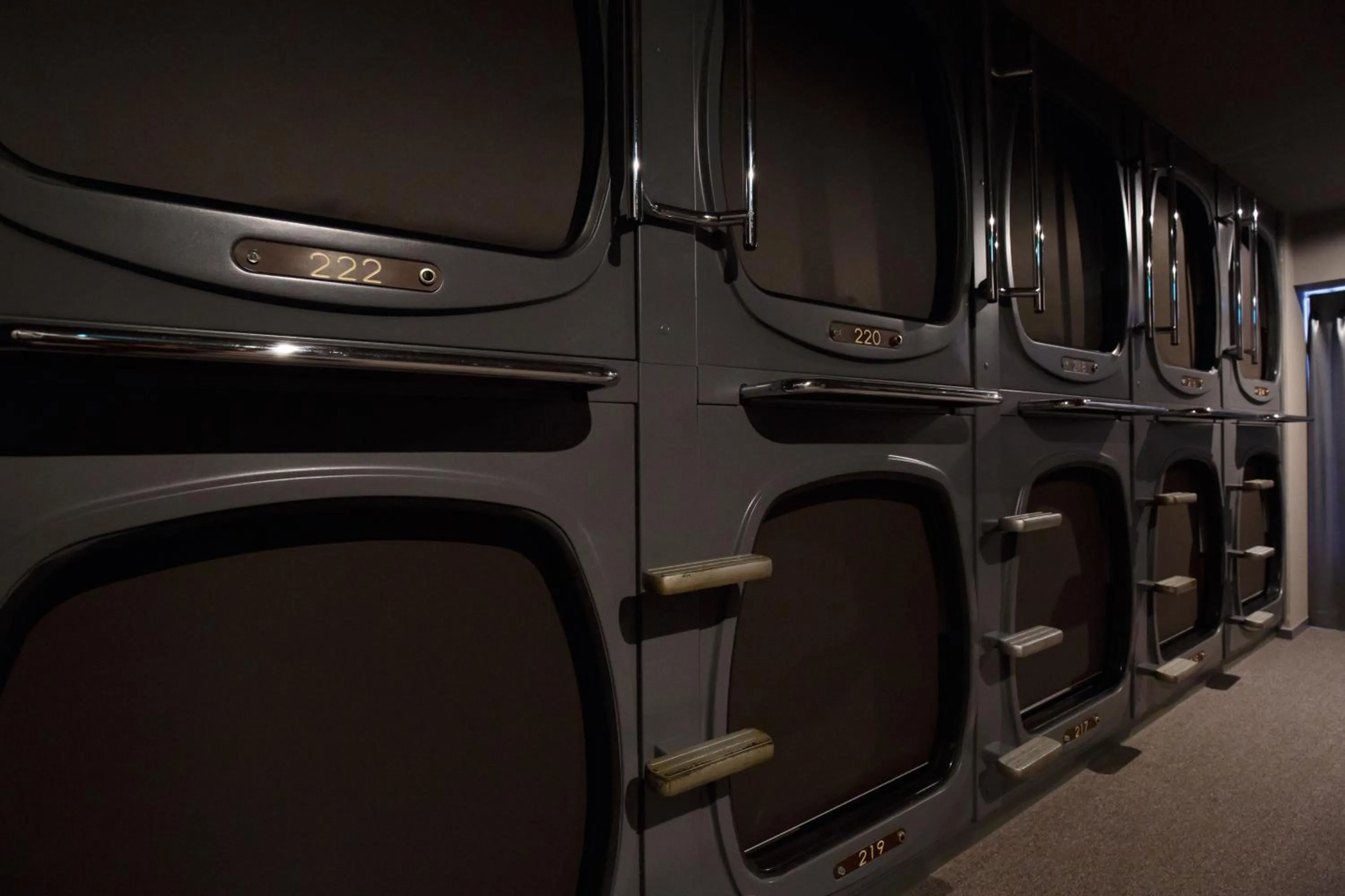 Photo of the whole room in The Nell Ueno Okachimachi