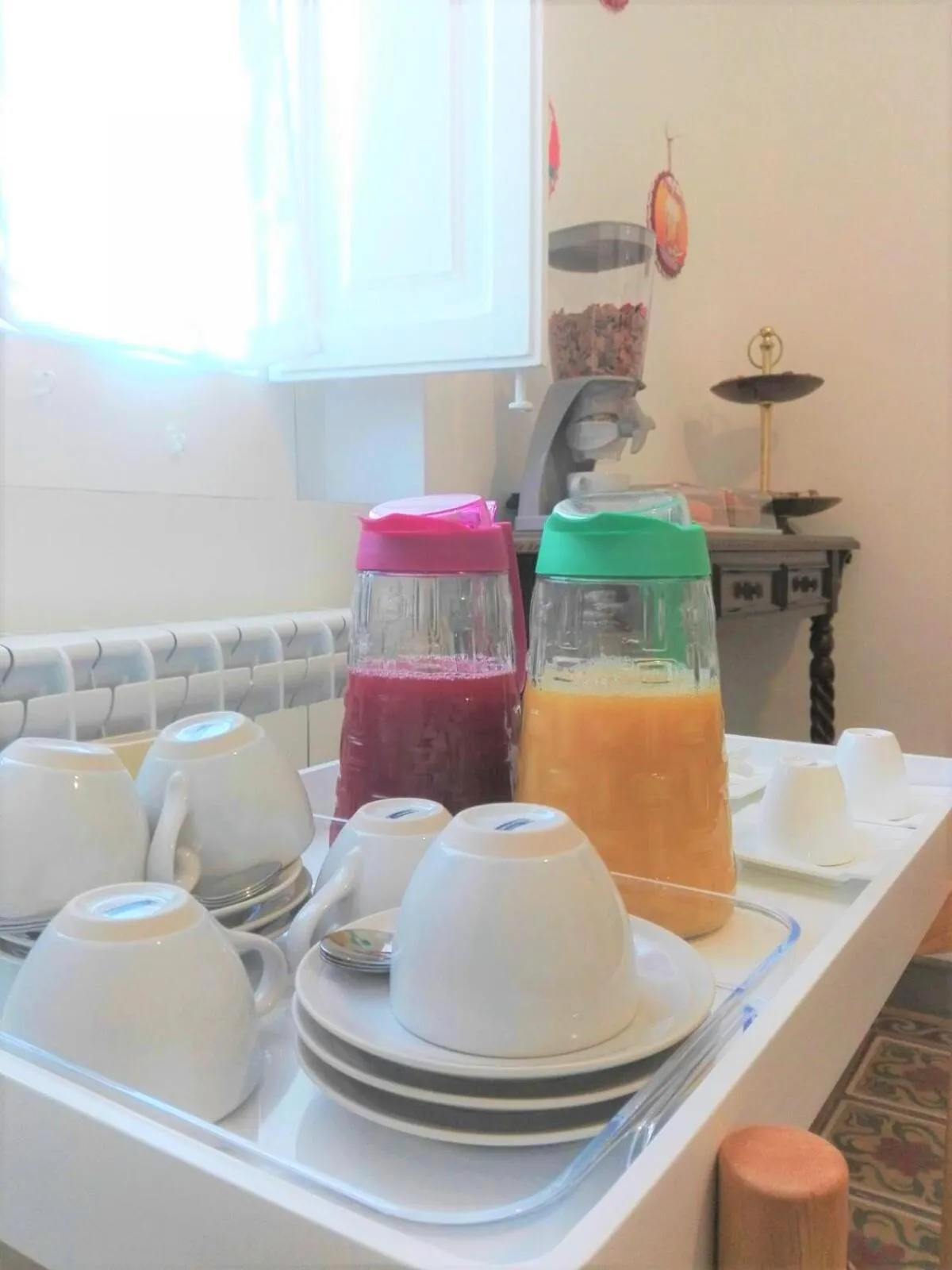 Coffee/tea facilities in Déjà Vu