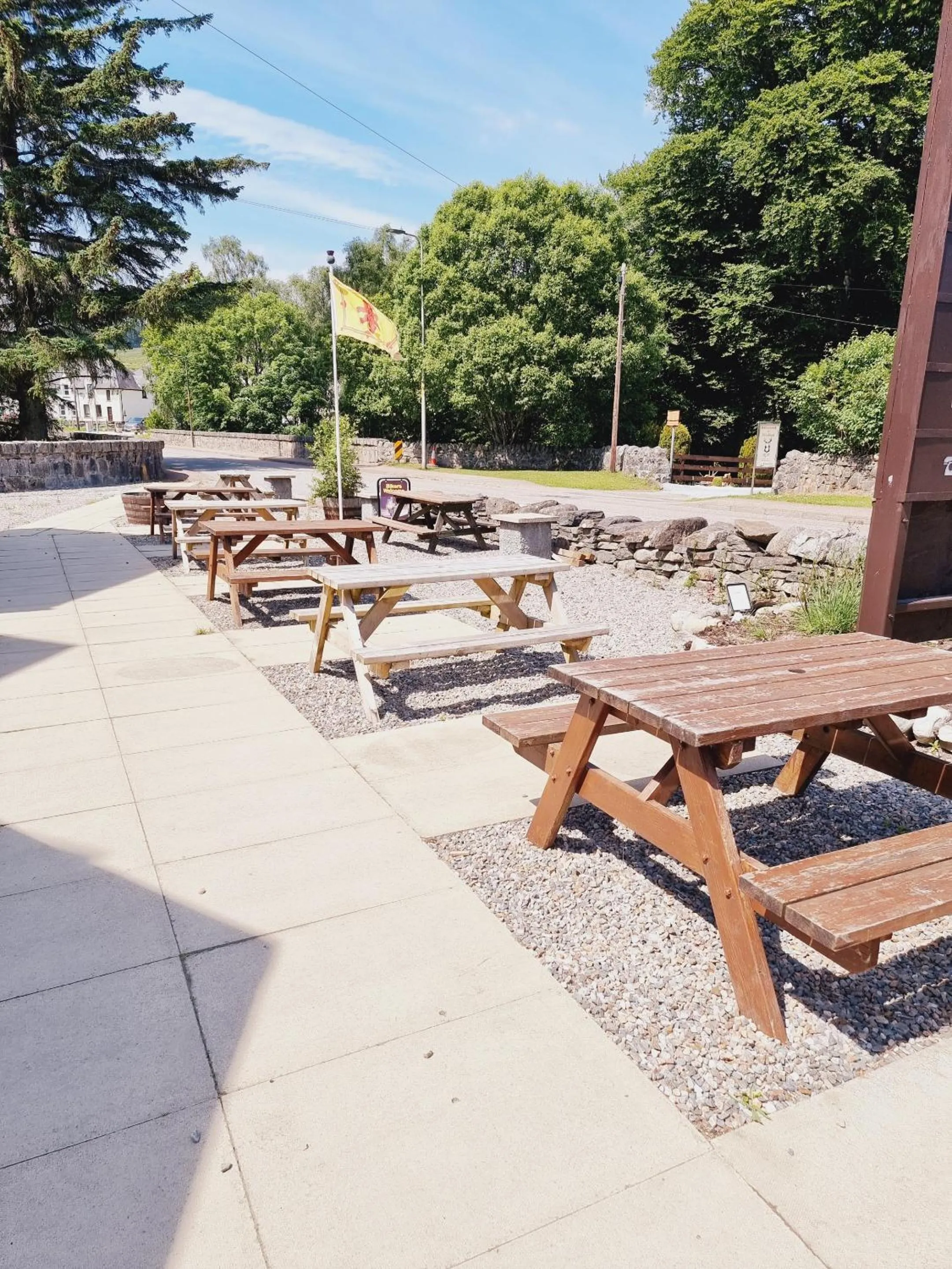 Property building in Roy Bridge Hotel