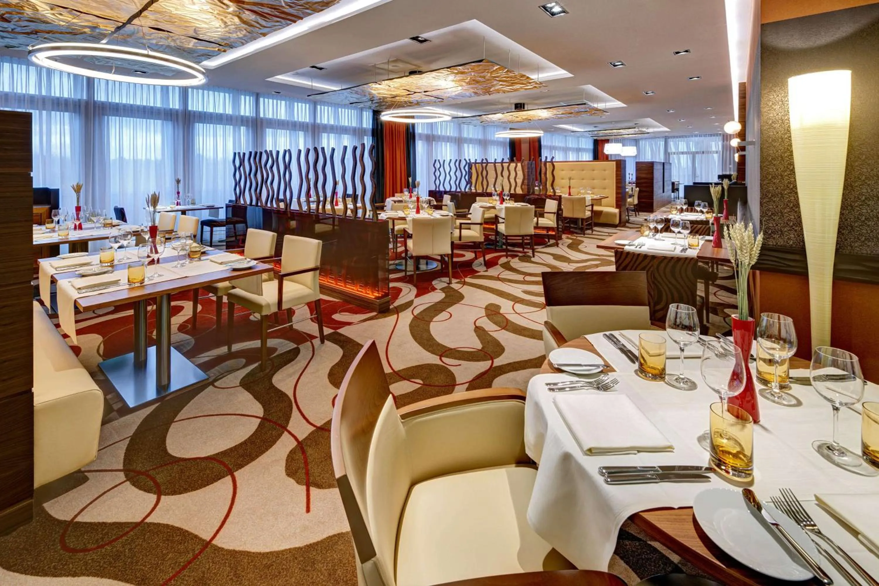 Restaurant/places to eat in Hilton Frankfurt Airport