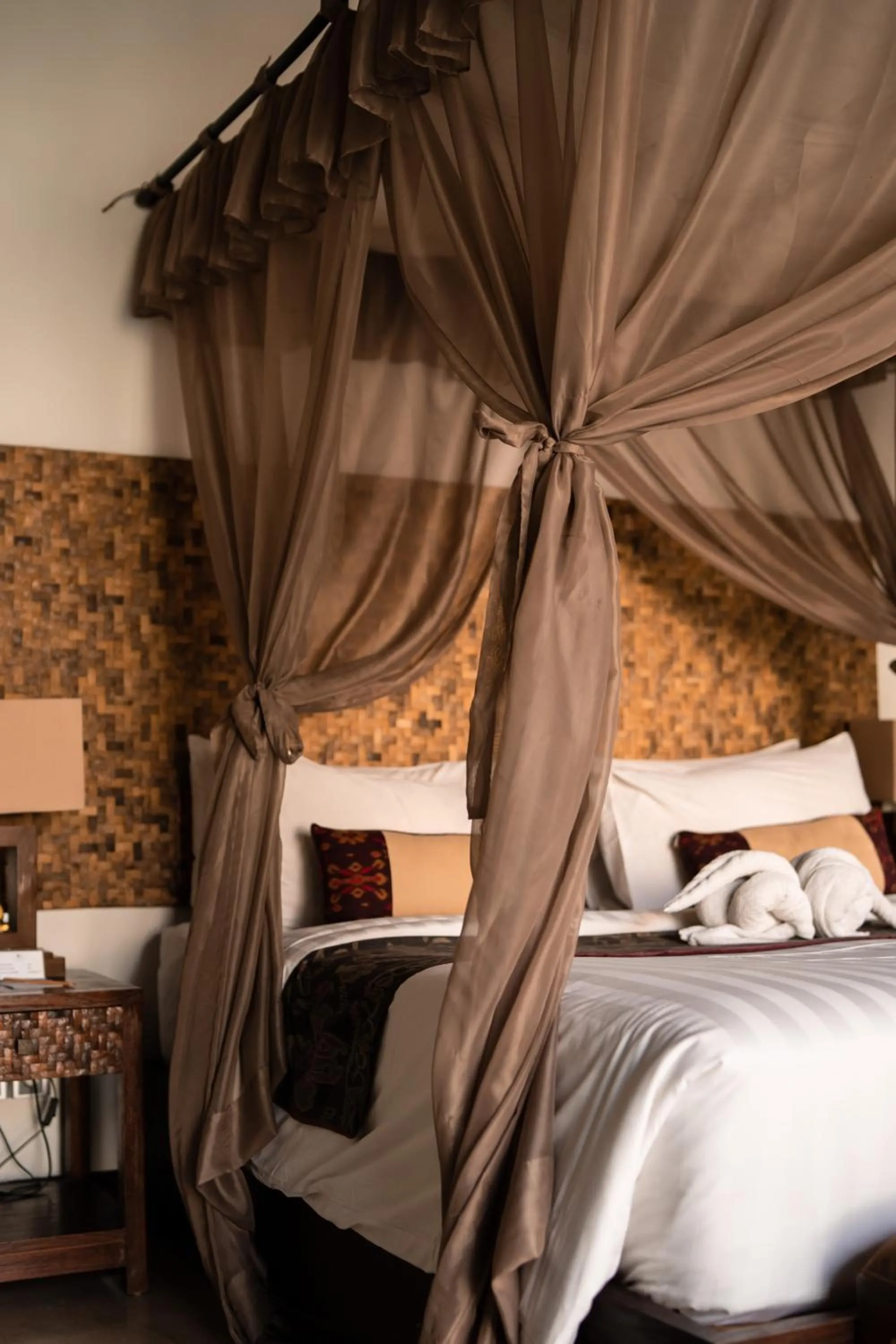 Property building, Bed in Mahagiri Villas & Spa Dreamland