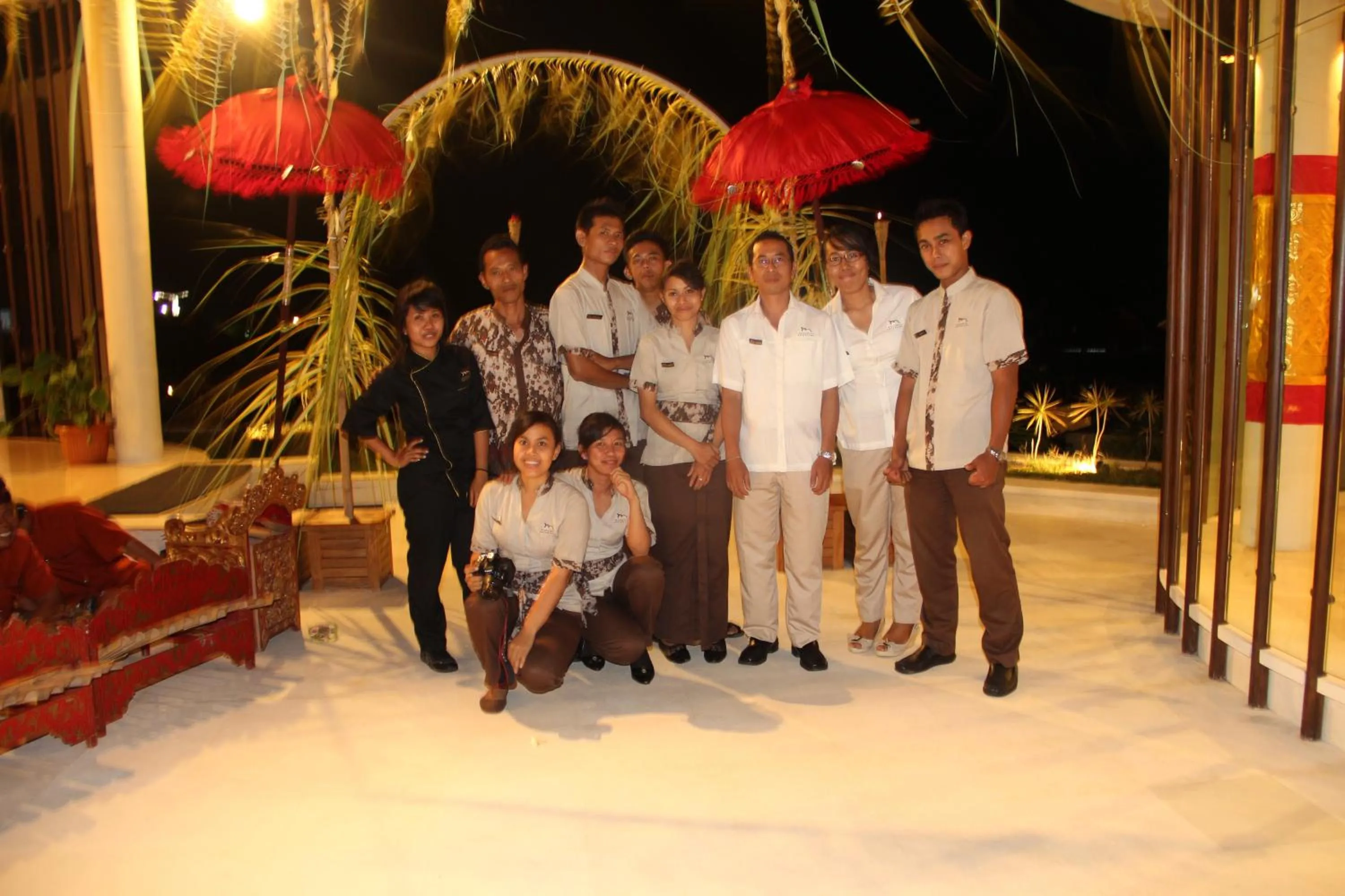 Staff in Mahagiri Villas & Spa Dreamland