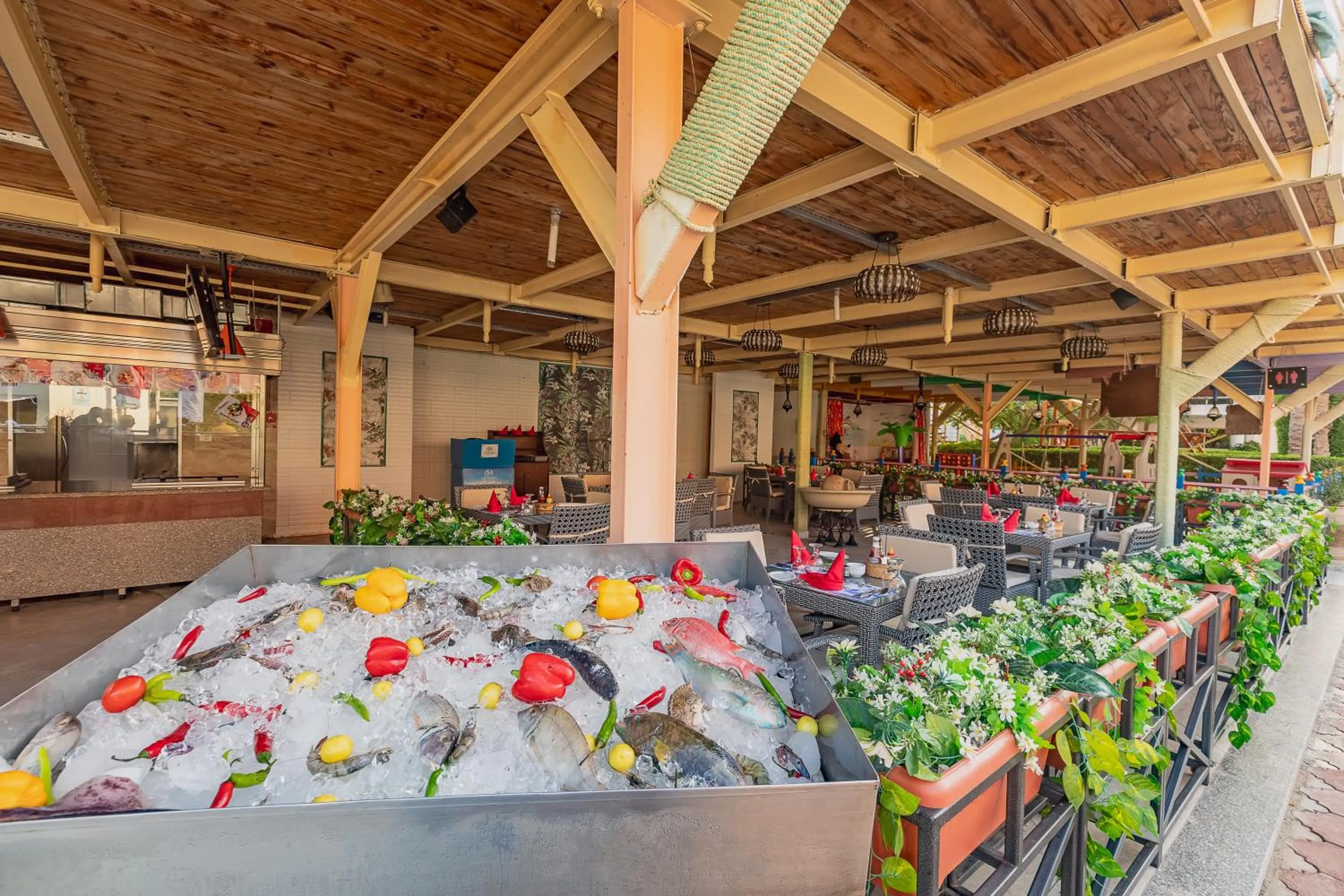 Restaurant/places to eat in MinaMark Beach Resort for Families and Couples Only