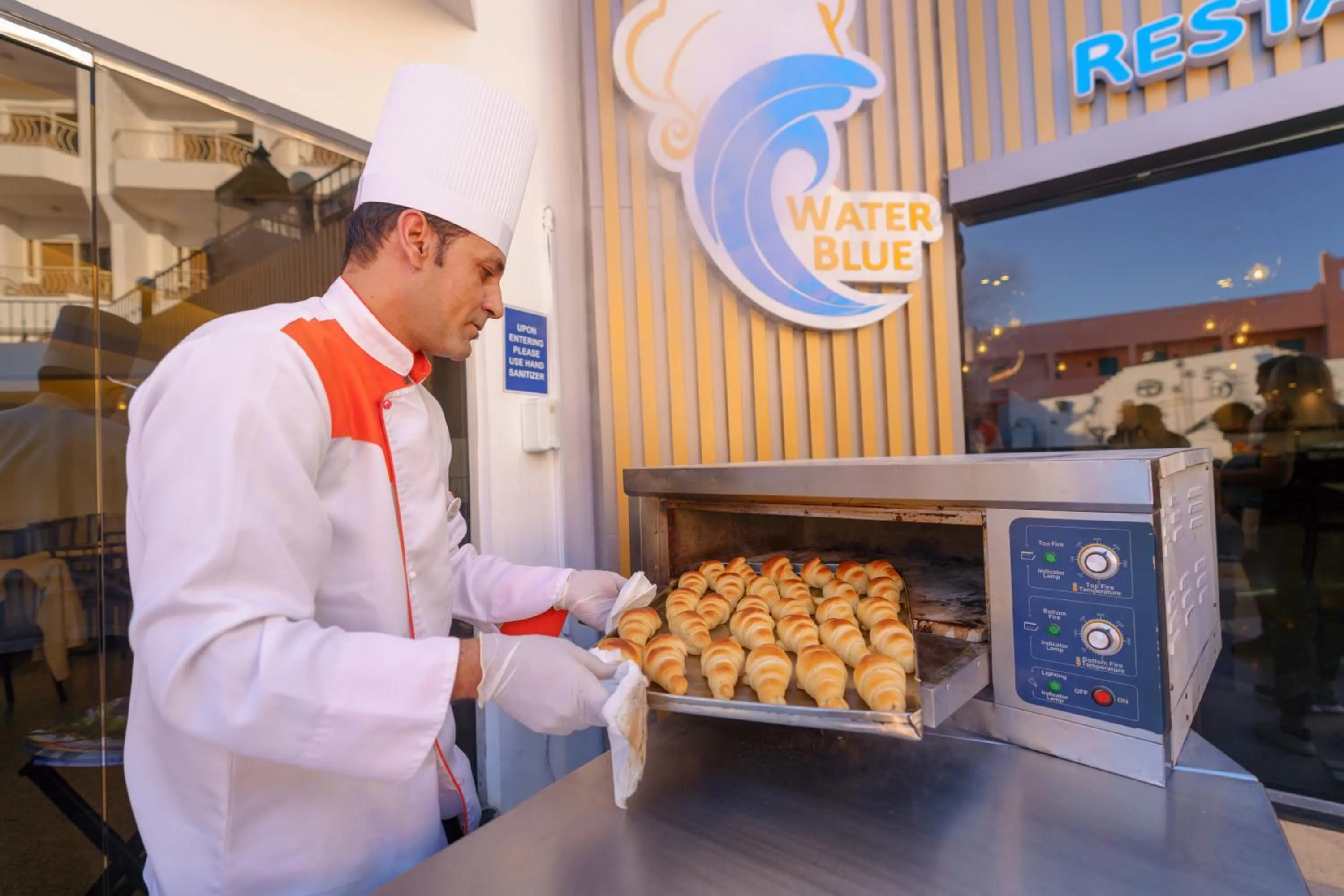 Restaurant/places to eat in MinaMark Beach Resort for Families and Couples Only