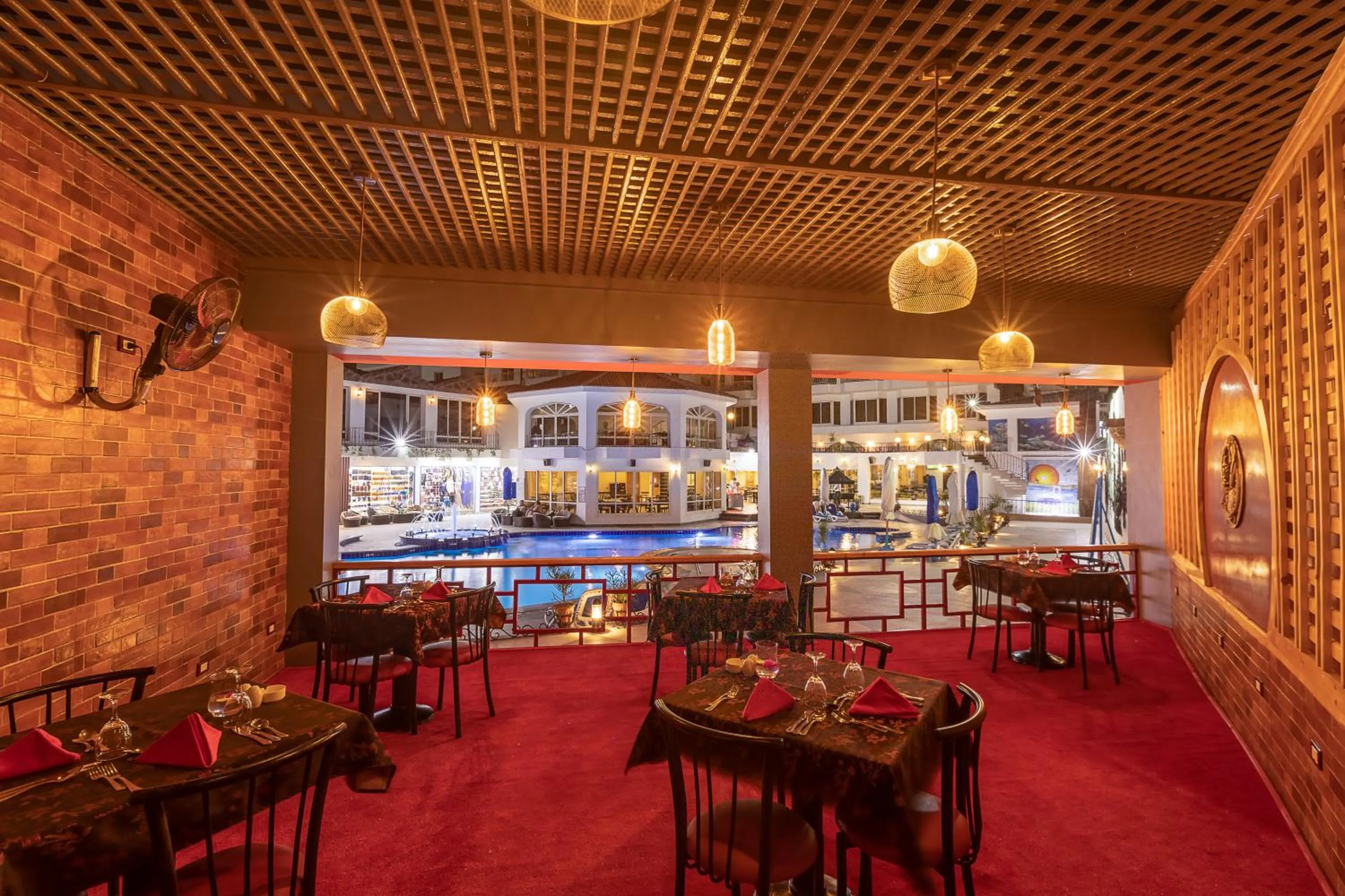 Restaurant/places to eat in MinaMark Beach Resort for Families and Couples Only