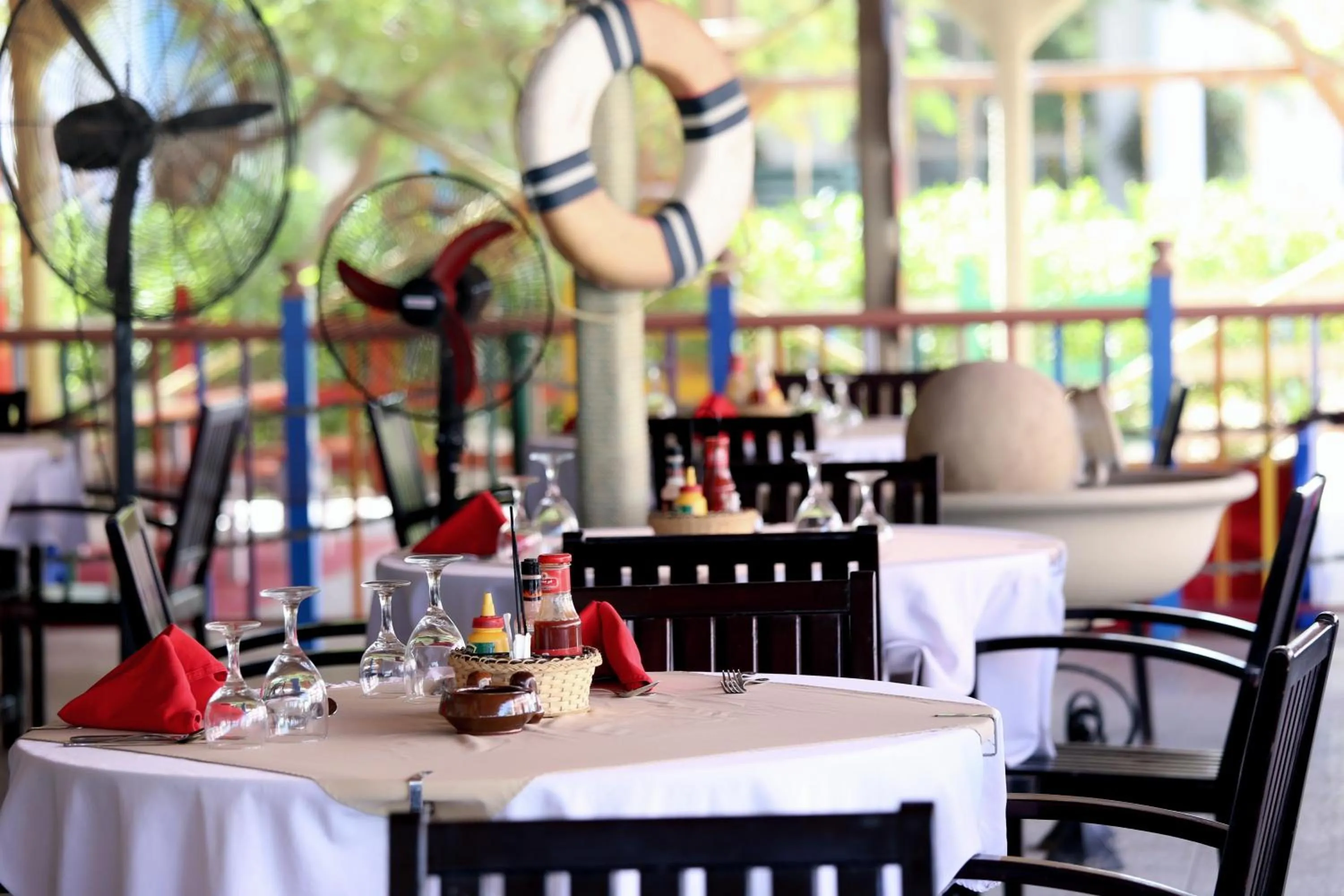 Restaurant/places to eat in MinaMark Beach Resort for Families and Couples Only