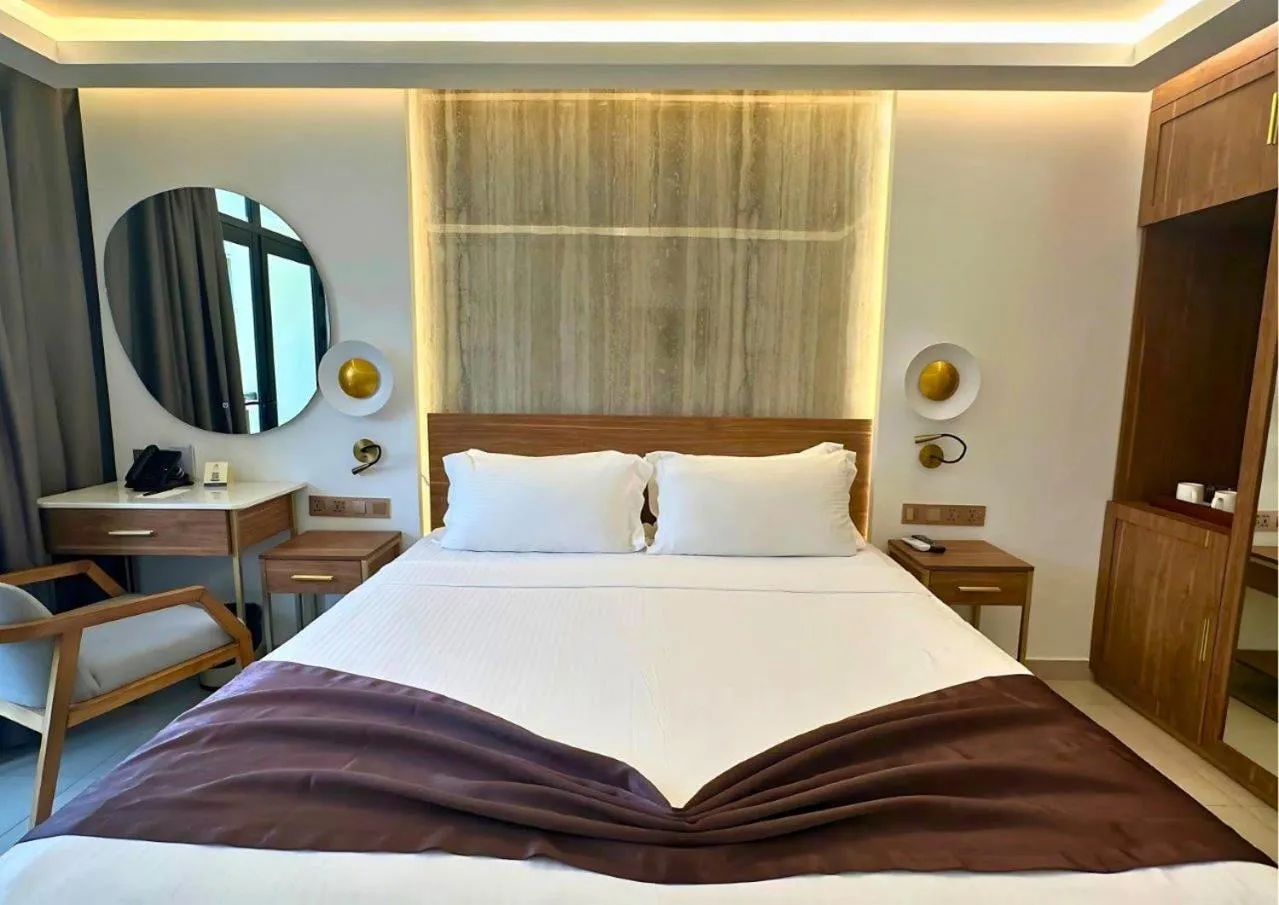 Bed in Coral Strand Smart Choice