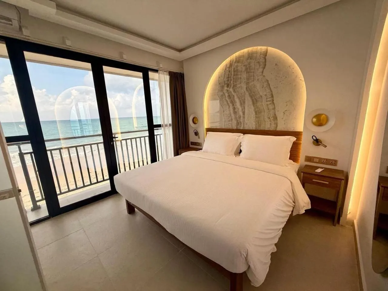 Bed in Coral Strand Smart Choice