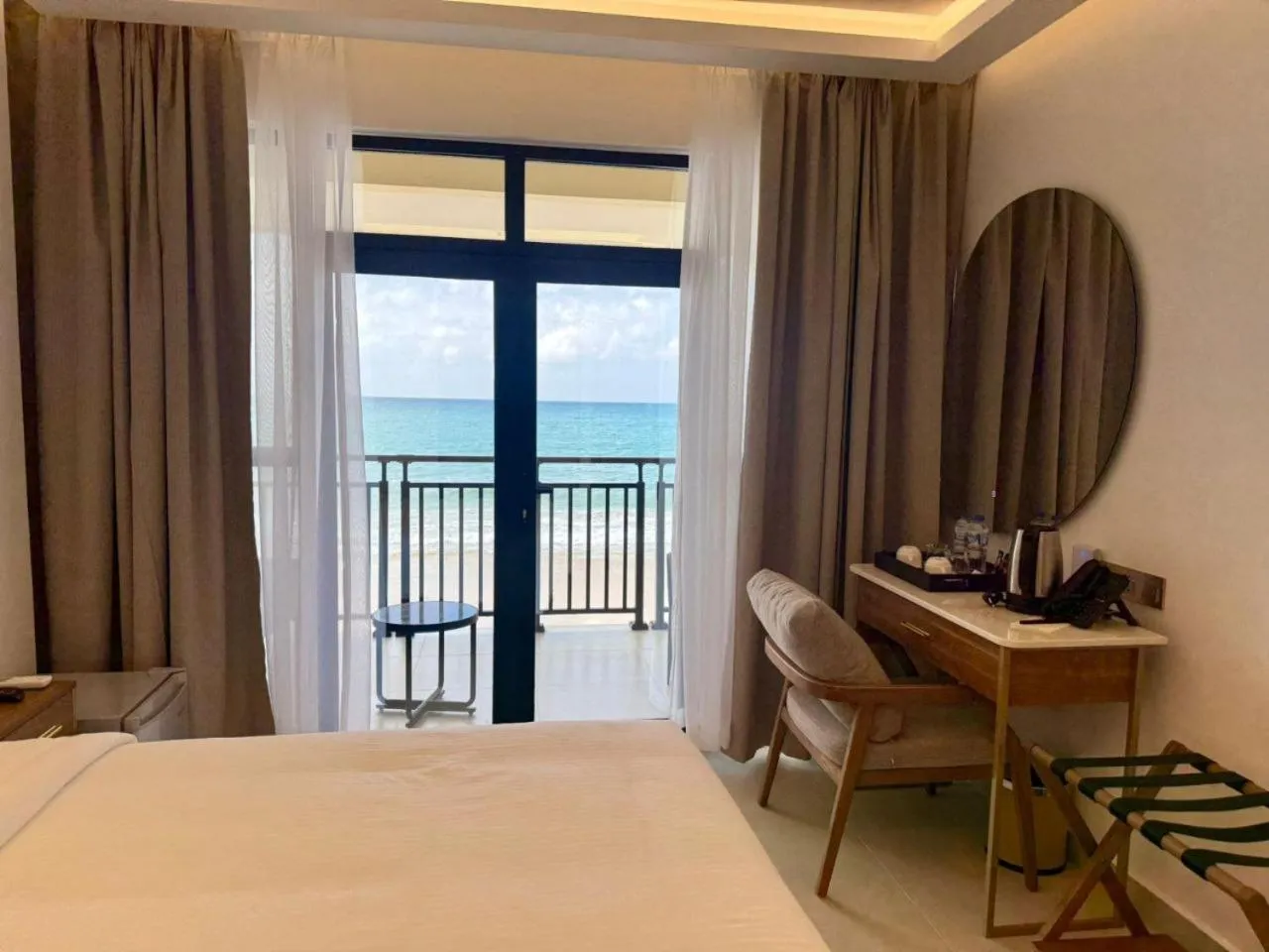 Bed in Coral Strand Smart Choice