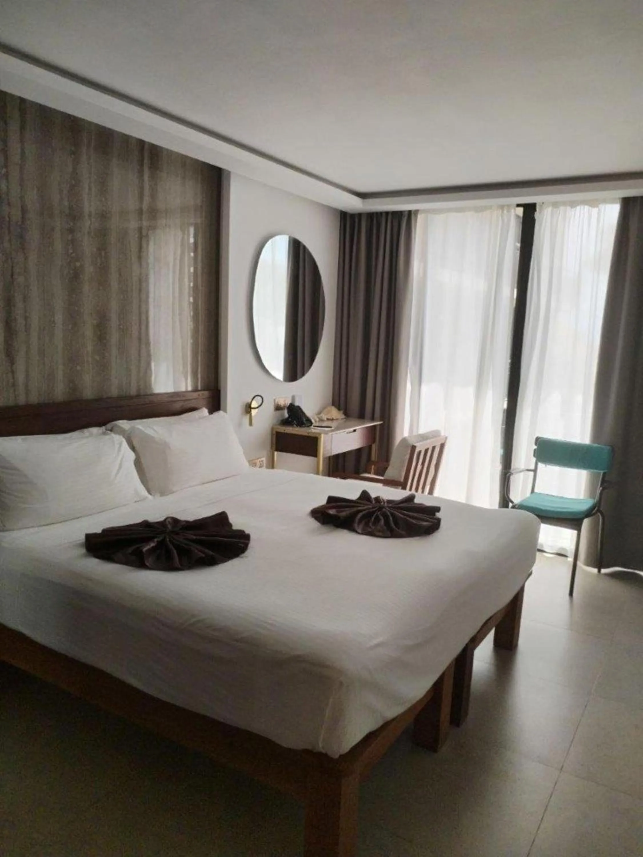 Bed in Coral Strand Smart Choice