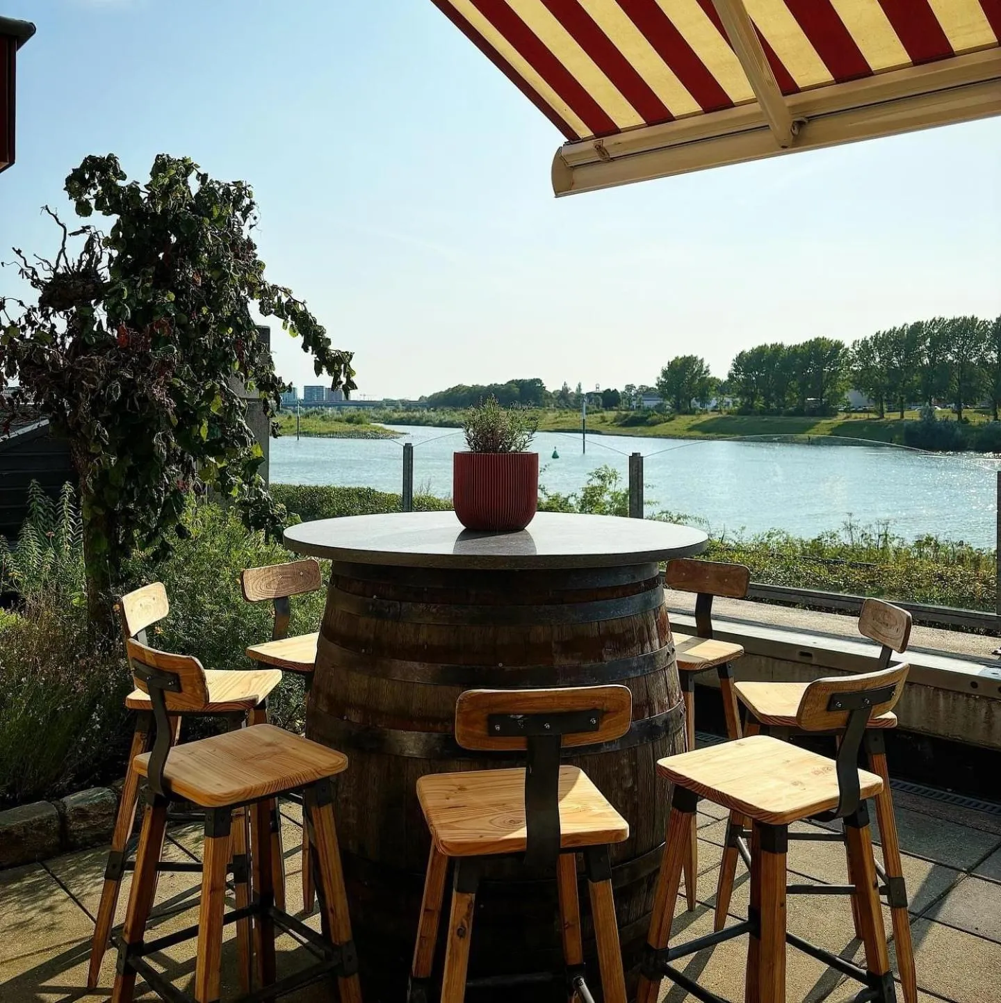 Balcony/Terrace in Valuas