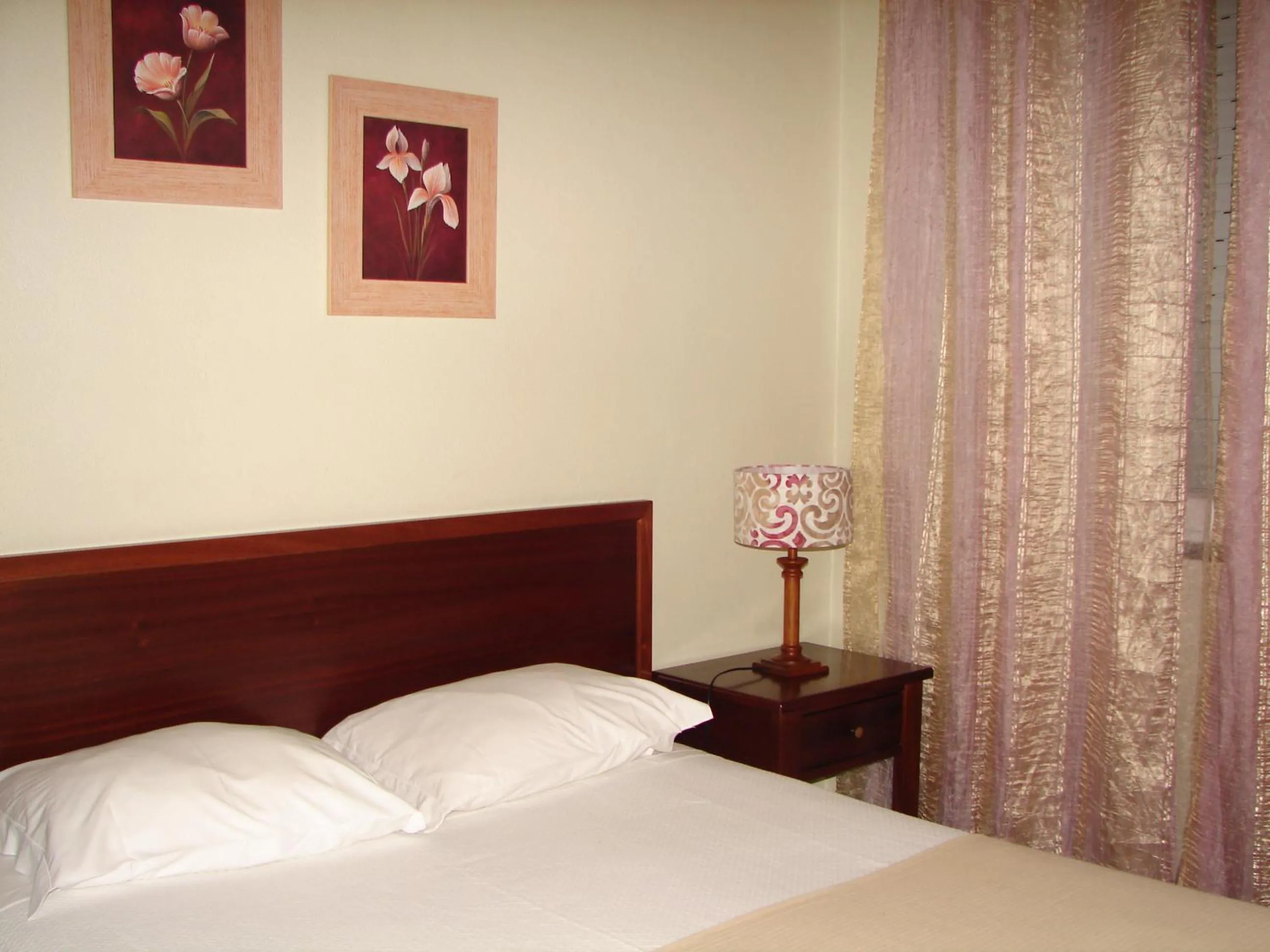 Bedroom, Bed in Hotel Santa Barbara