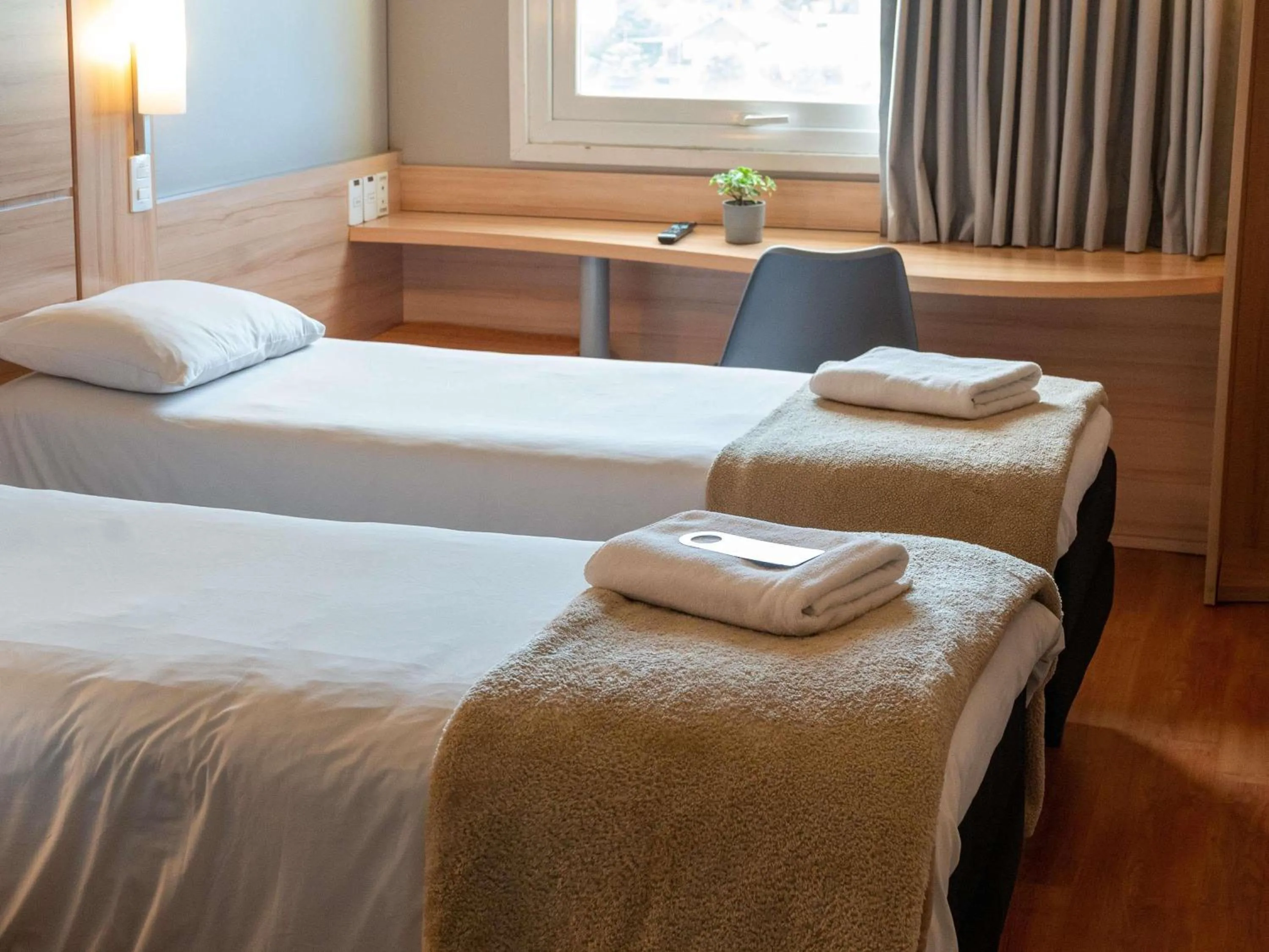 Bedroom, Bed in ibis Concepcion