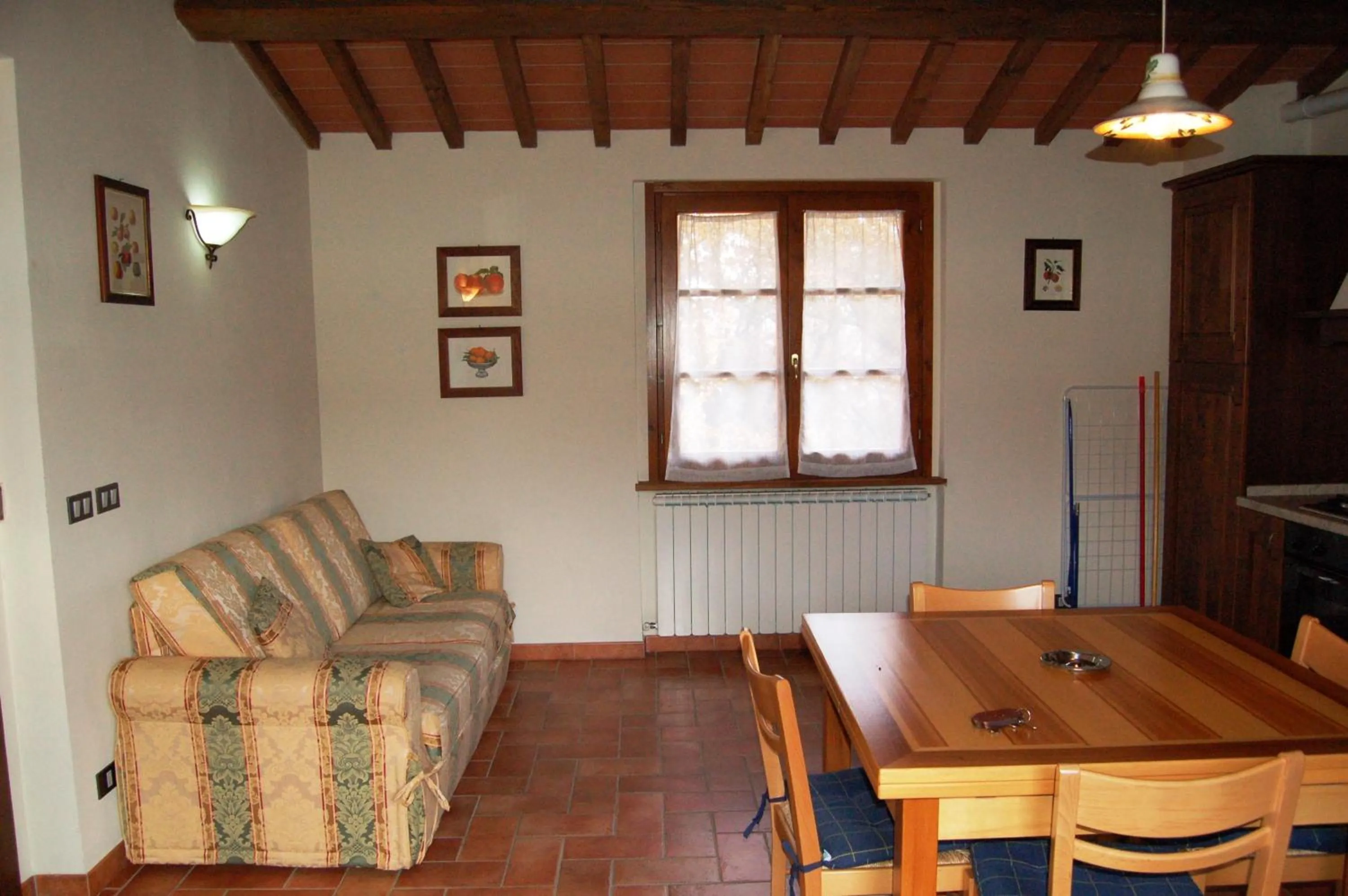 Dining area in Borgo Nuovo San Martino