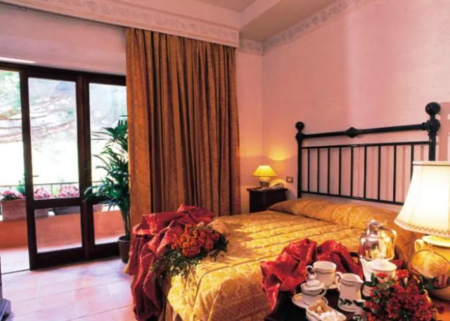 Day, Bed in Hotel La Locanda Dei Ciocca