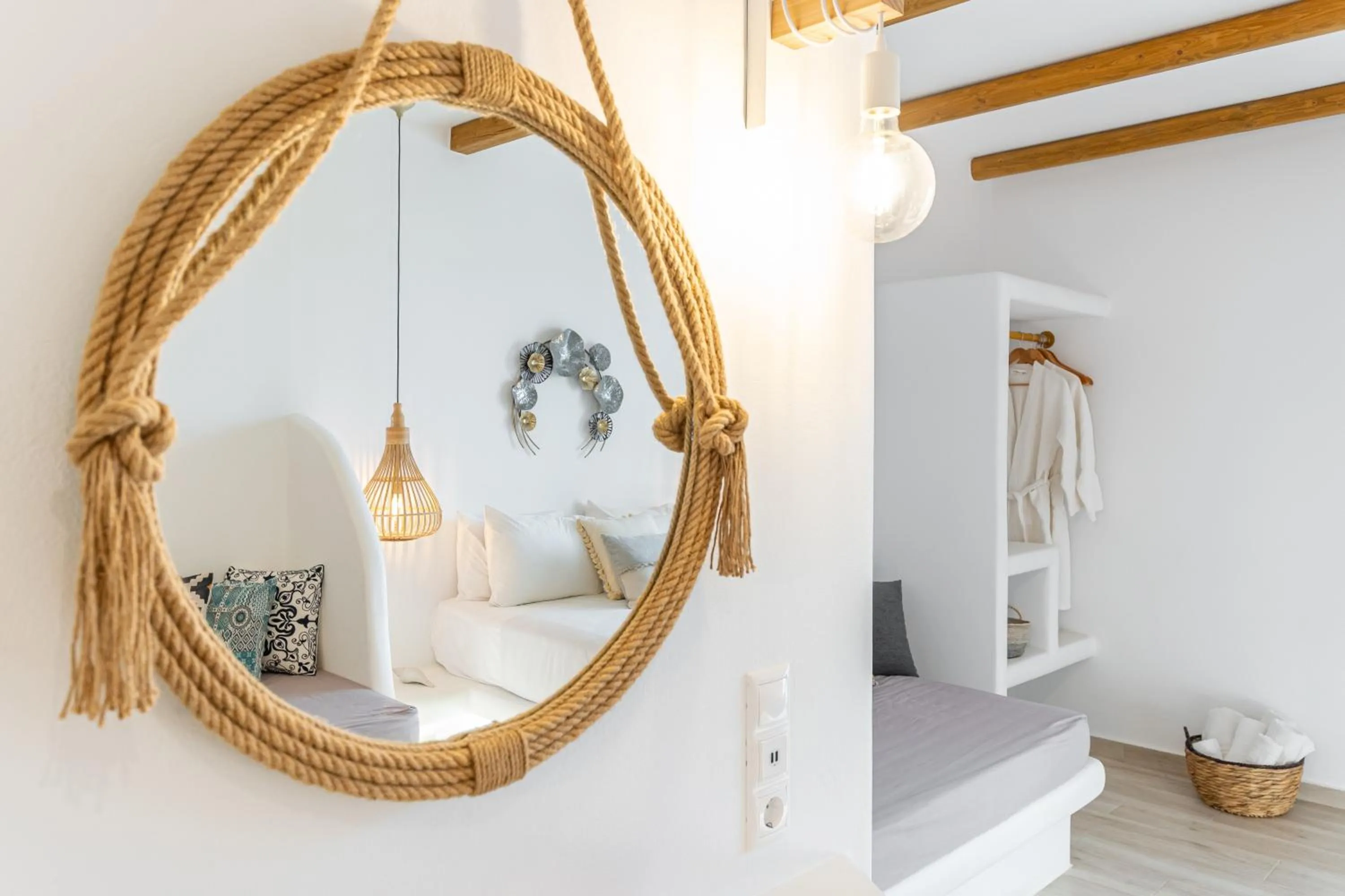 Shower in Marine Dream