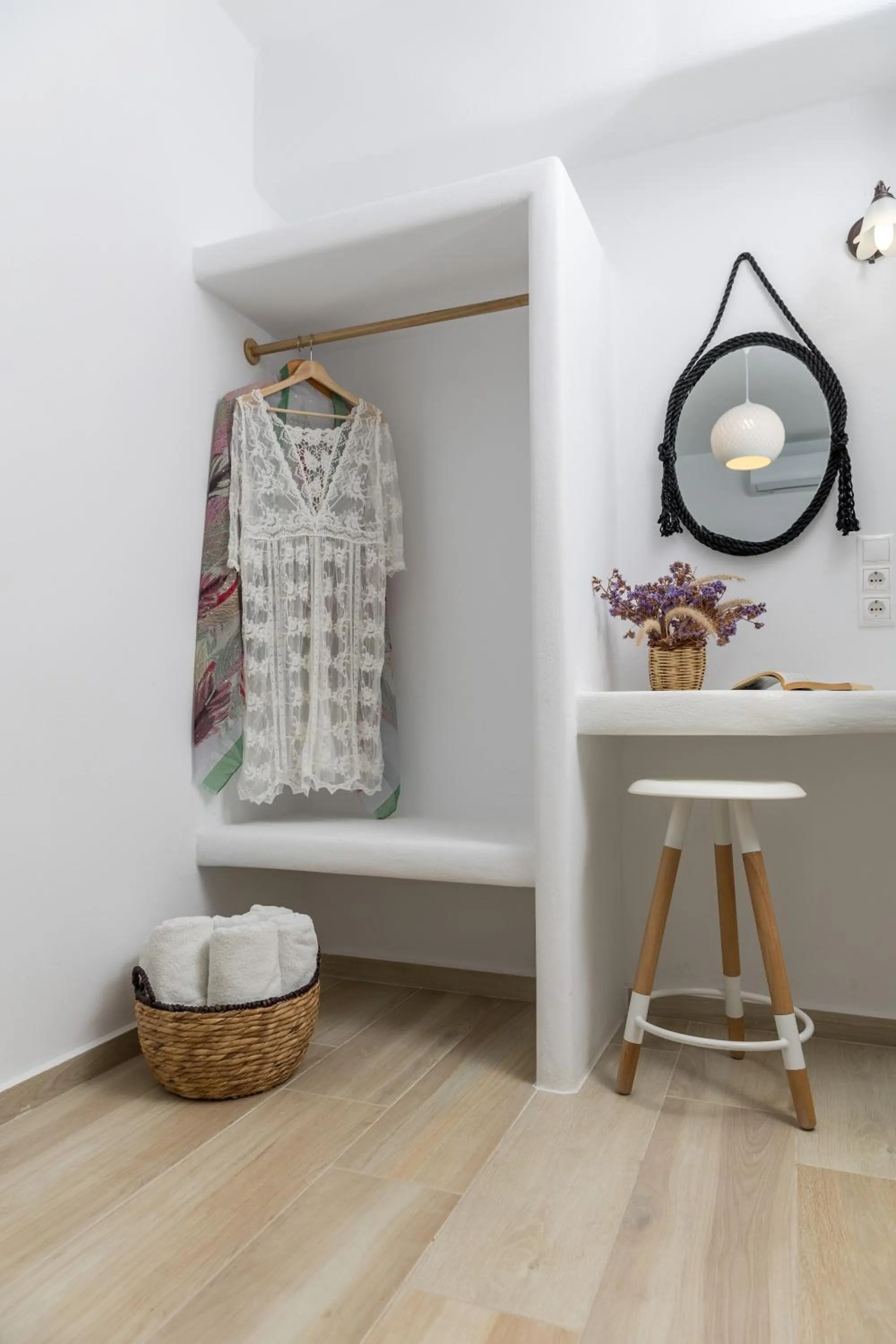 wardrobe in Marine Dream