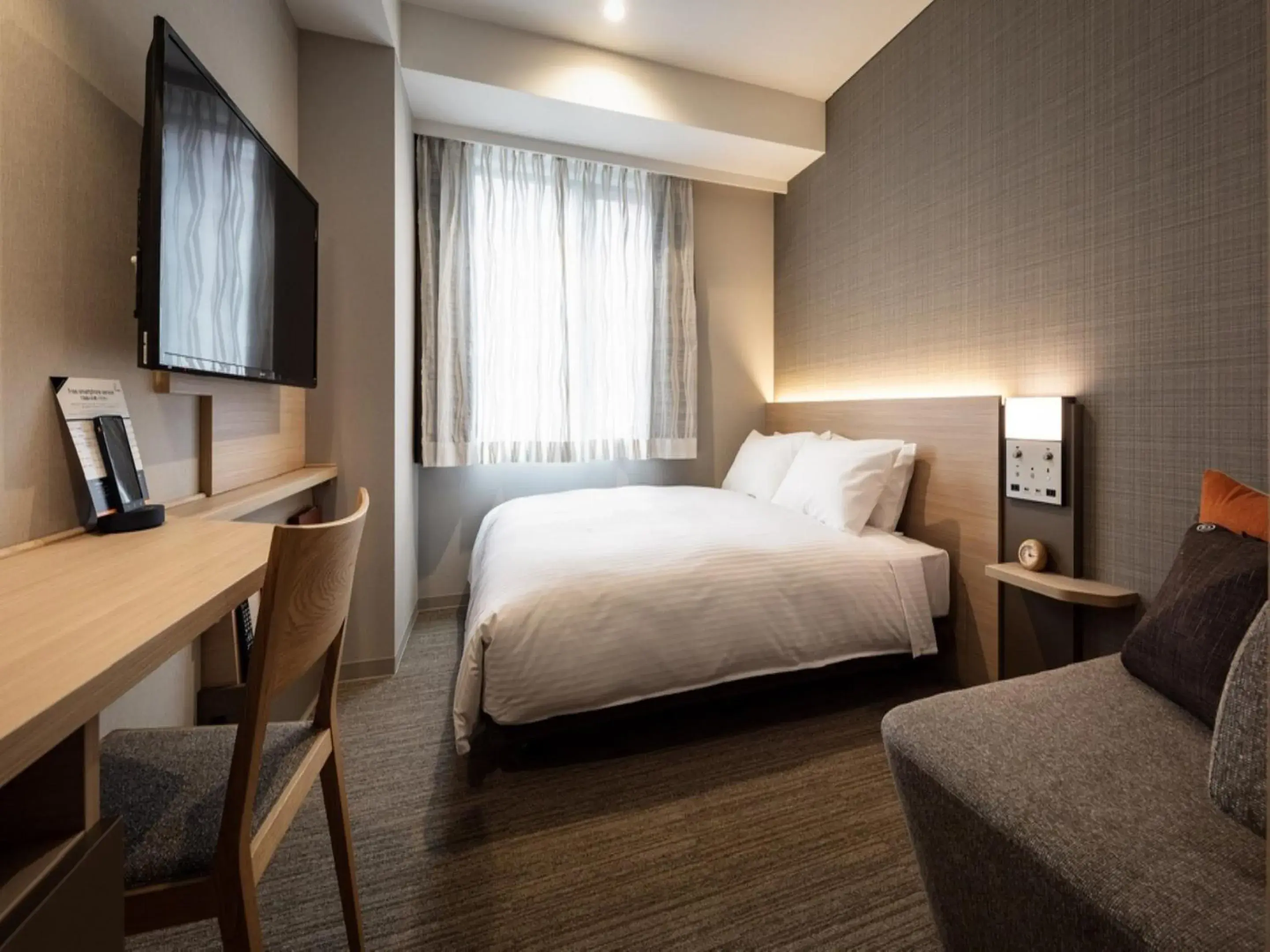 Double Room with Shower - single occupancy - Smoking in Nishitetsu Hotel Croom Nagoya Double Room with Shower - single occupancy - Smoking in Nishitetsu Hotel Croom Nagoya