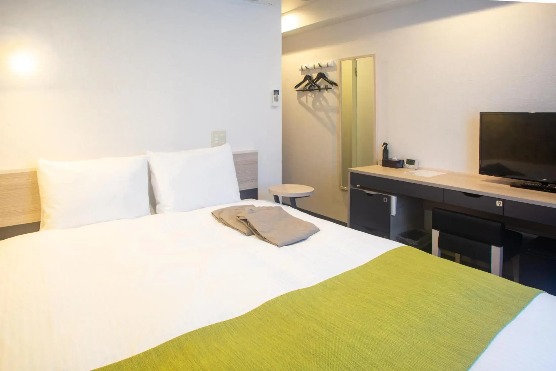 Superior Double Room - single occupancy - Non-Smoking in Kuretake Inn Nankai Sakai-Ekimae Superior Double Room - single occupancy - Non-Smoking in Kuretake Inn Nankai Sakai-Ekimae