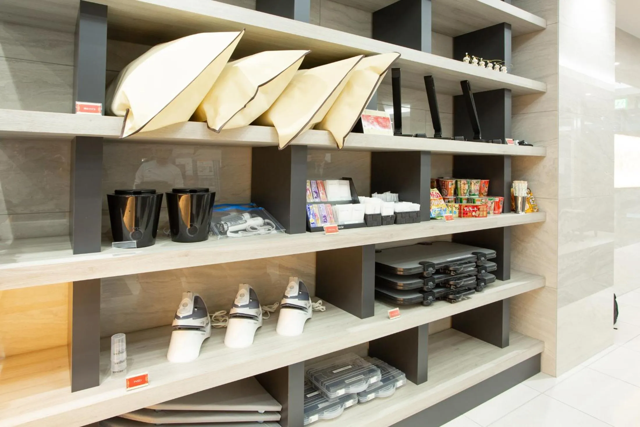 Area and facilities in Kuretake Inn Osaka Midousuji Hommachi