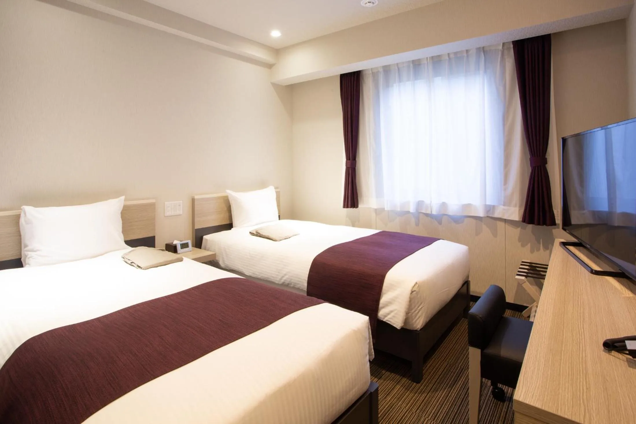 Bedroom, Bed in Kuretake Inn Osaka Midousuji Hommachi