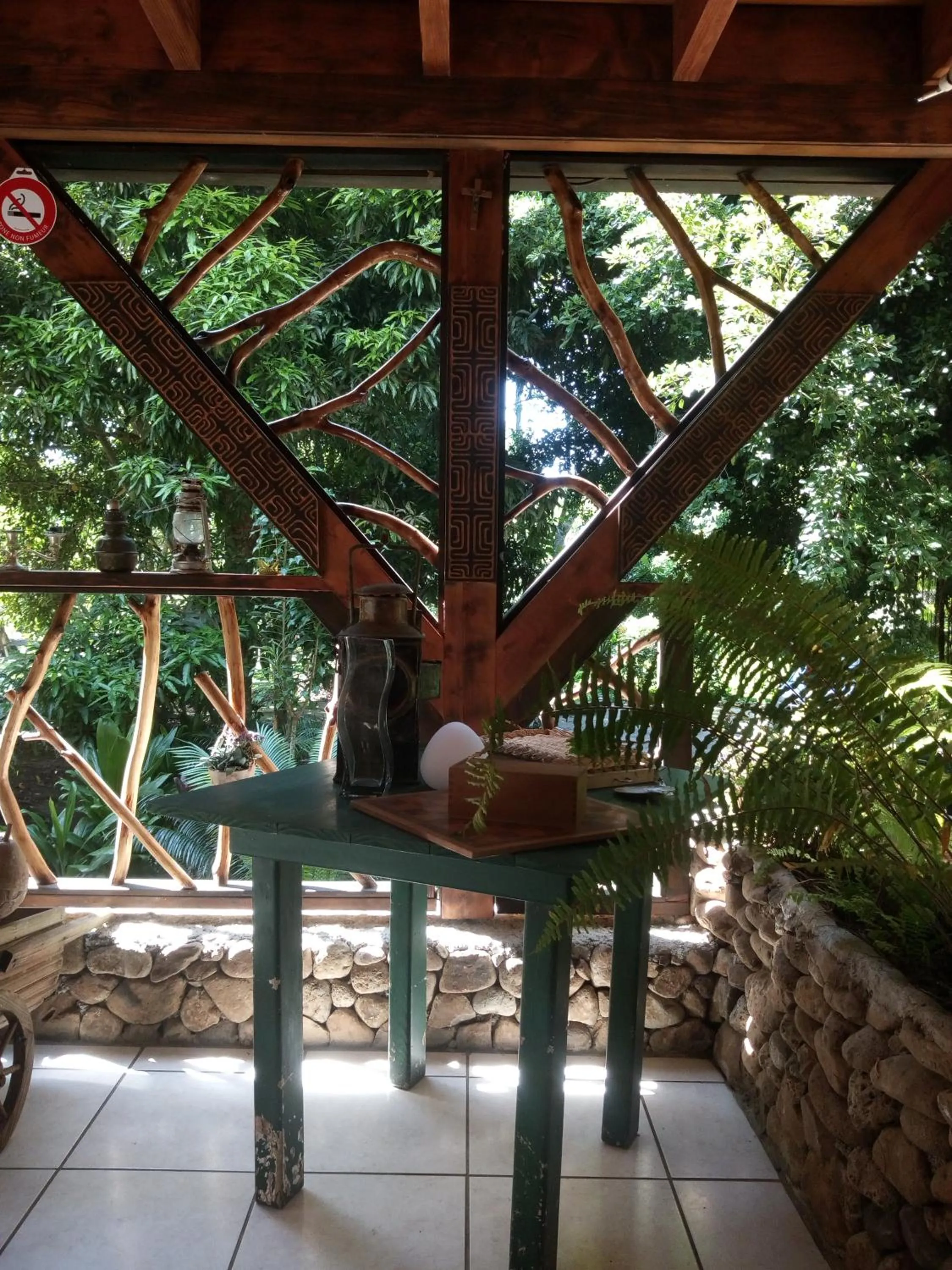 Patio in Haere Mai I Te Fare