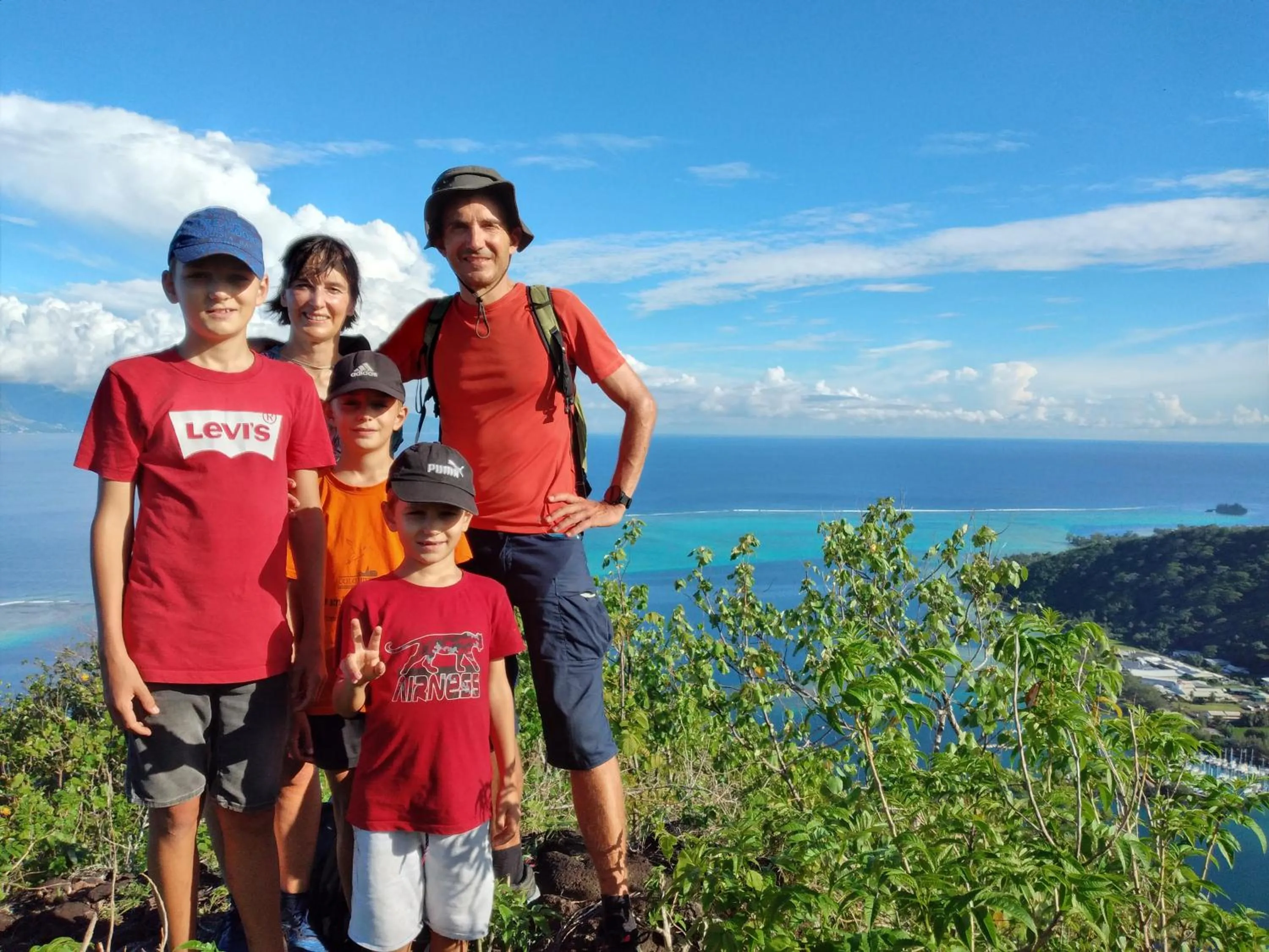 Hiking in Haere Mai I Te Fare