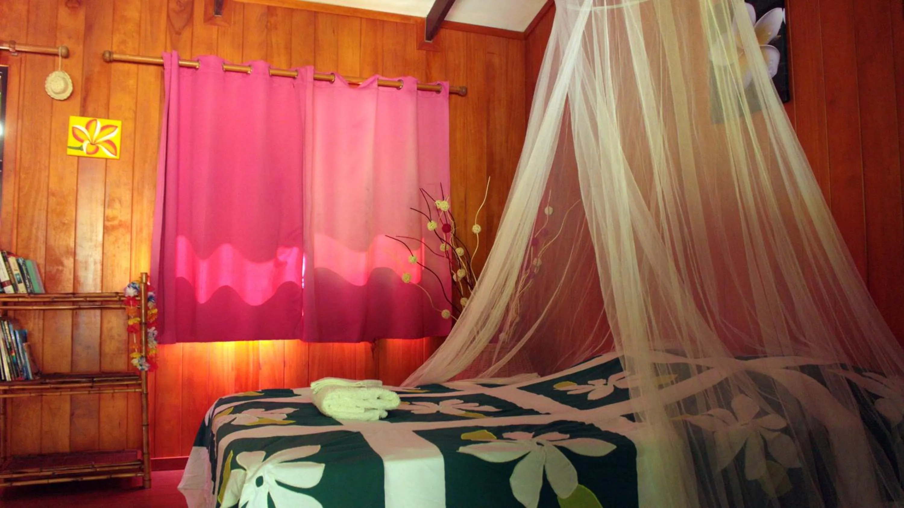 Bed in Haere Mai I Te Fare