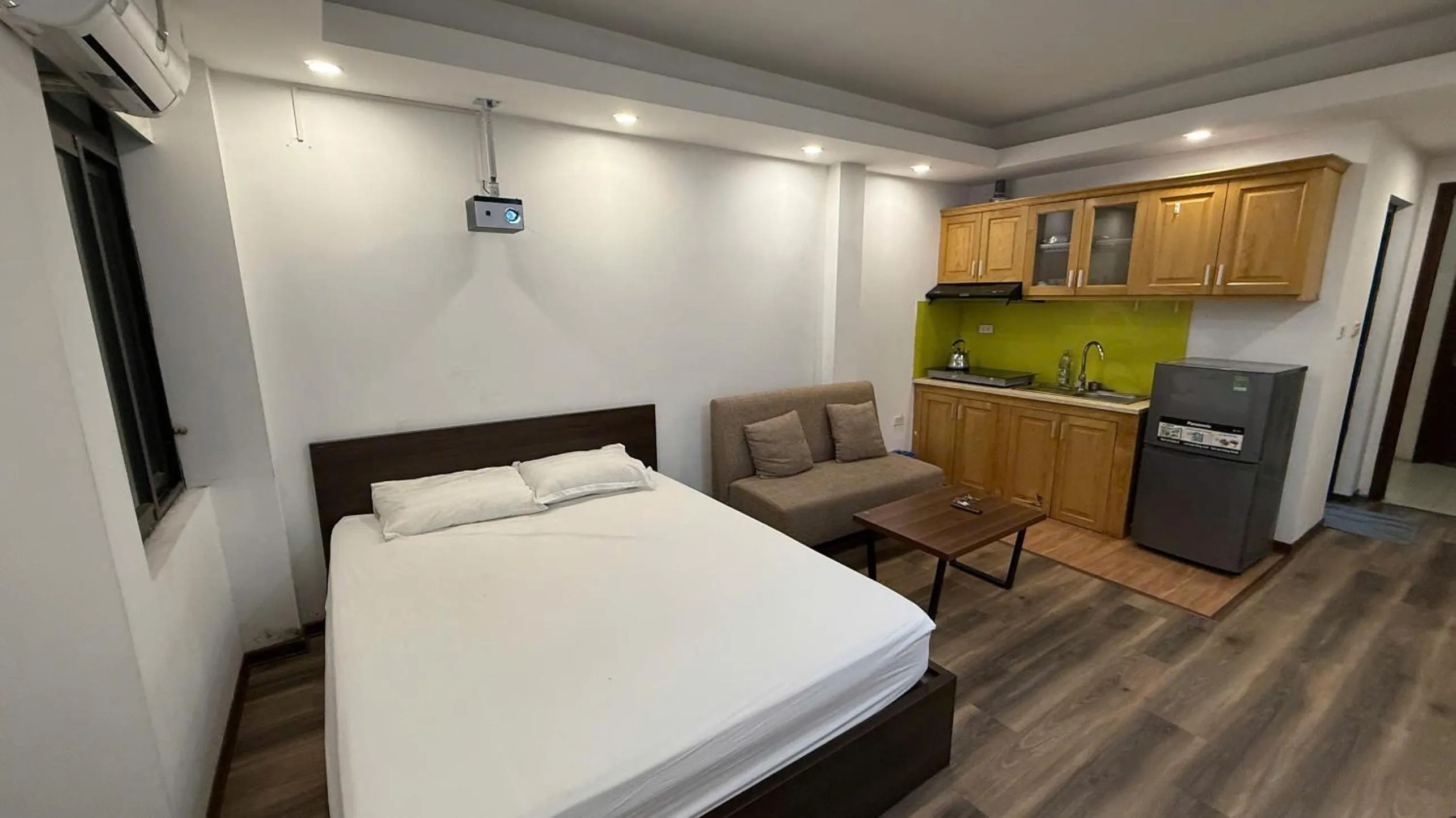 Bed in Era Ha Yen Apartment