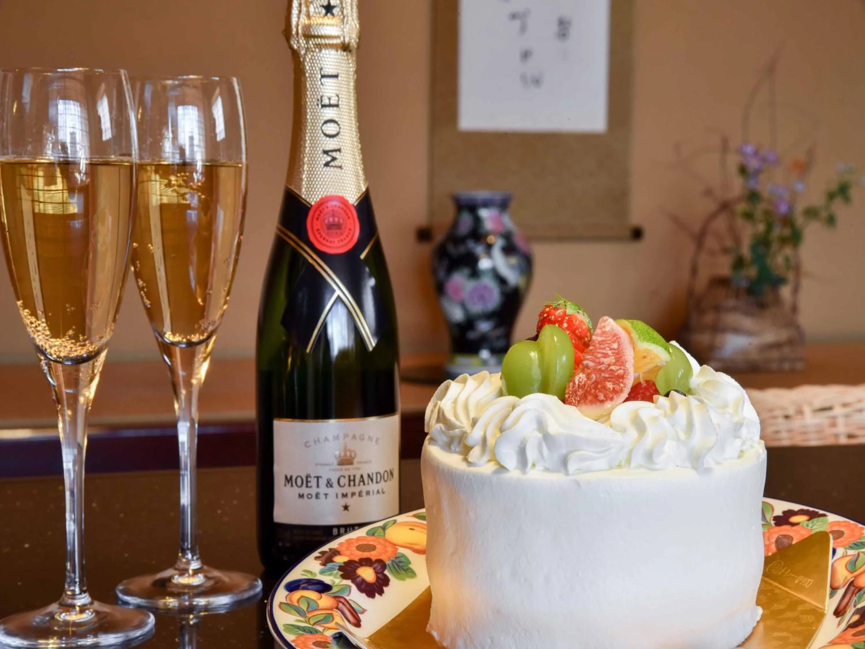 Food and drinks in Yamatoya Besso