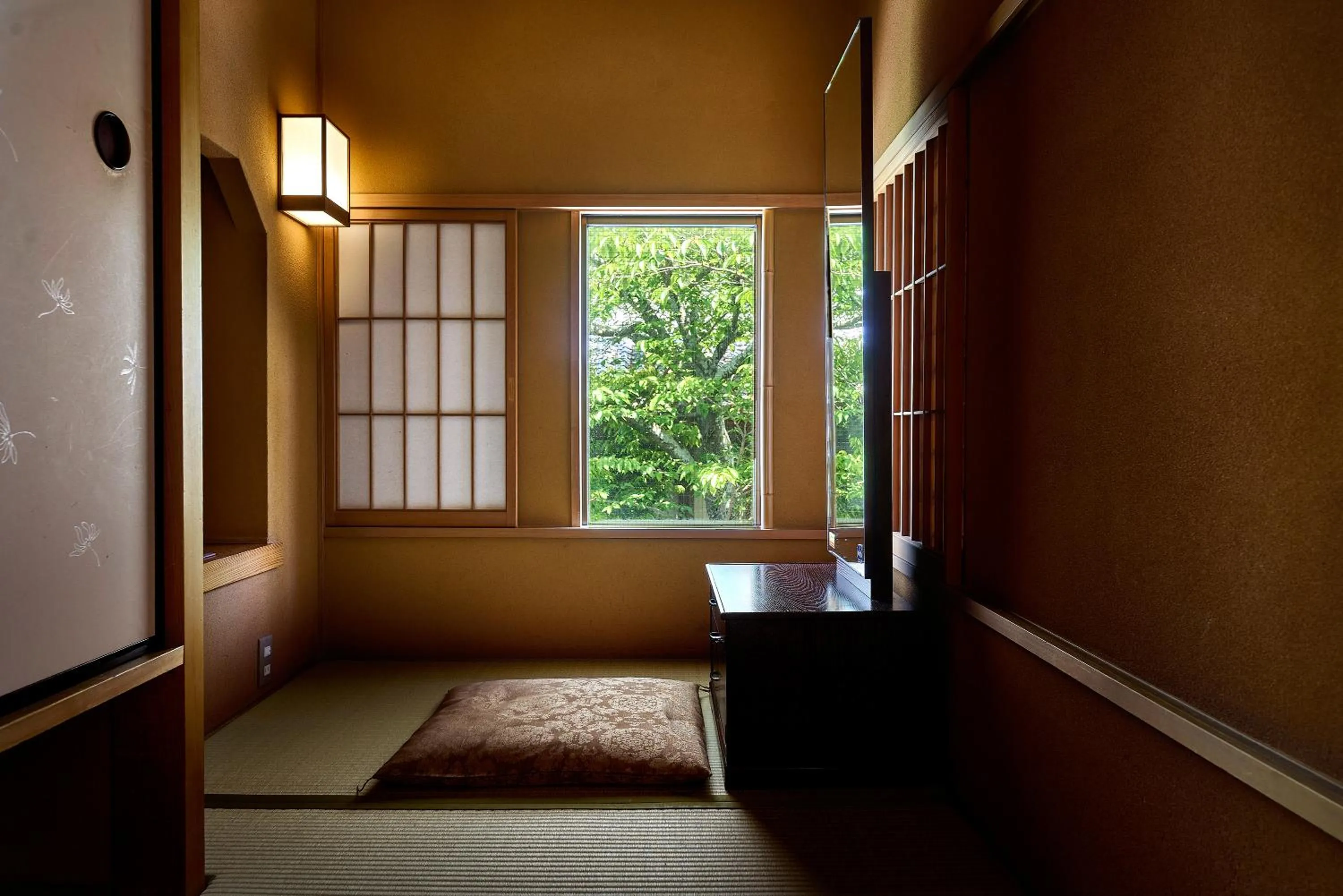 Photo of the whole room in Yamatoya Besso