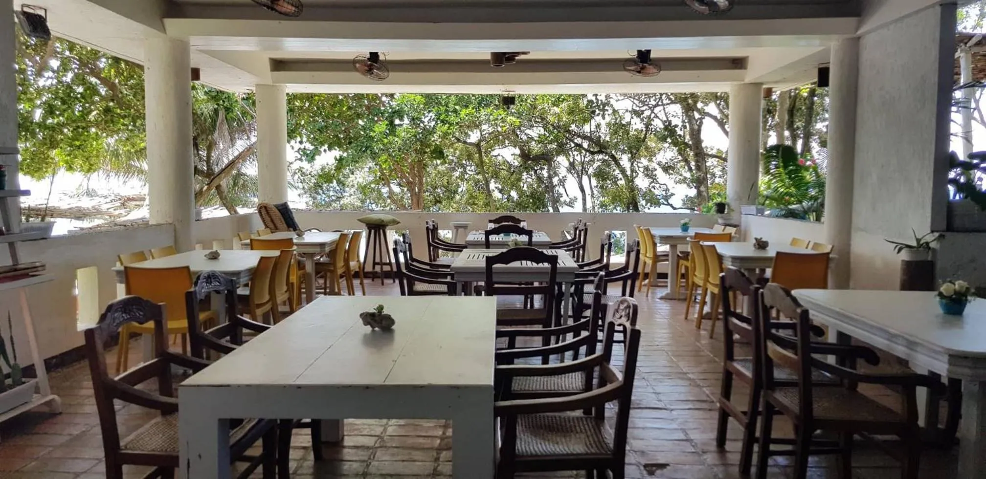 Restaurant/places to eat in Alta Vista Ilocandia Inc.