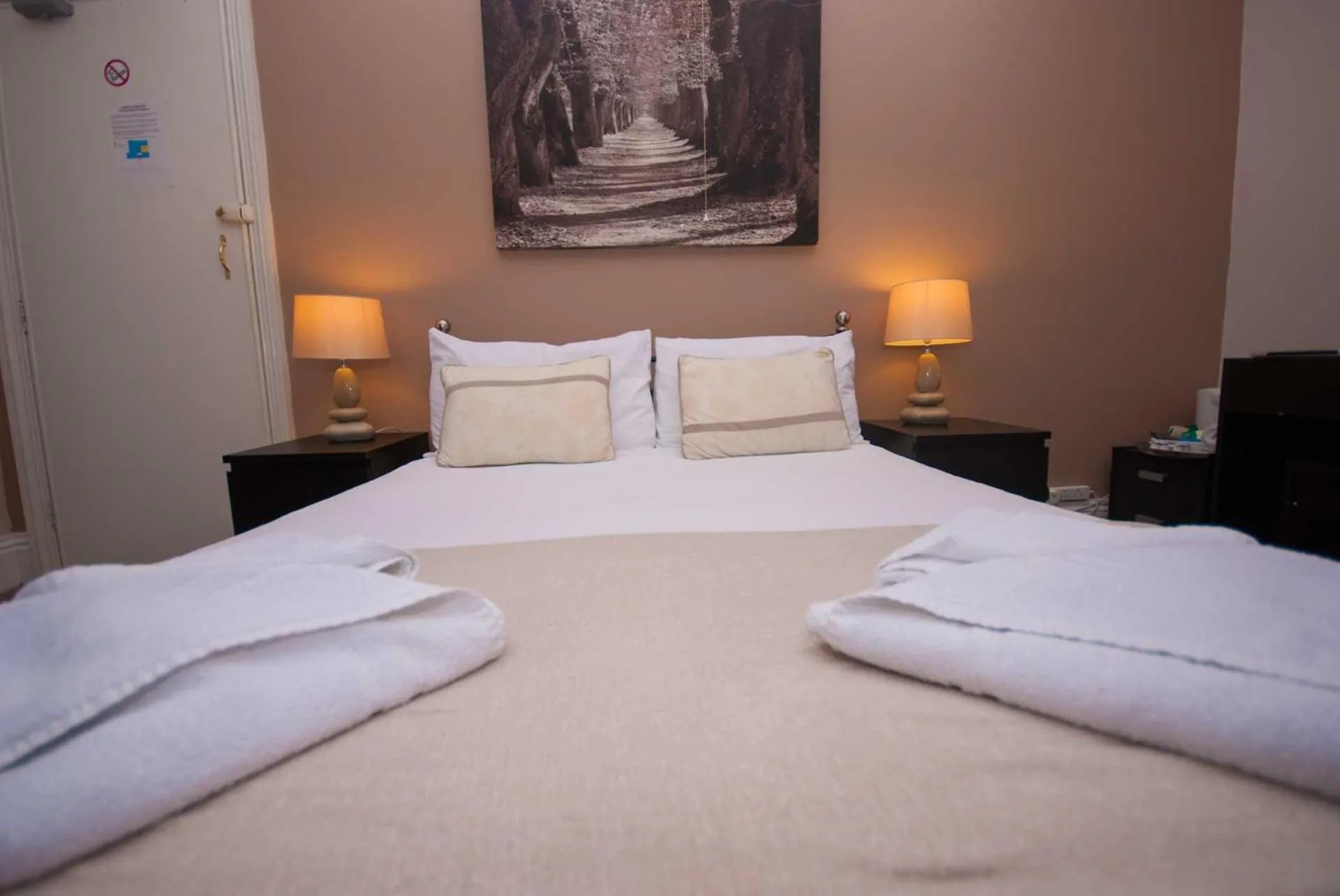 Shower in Somerton Lodge