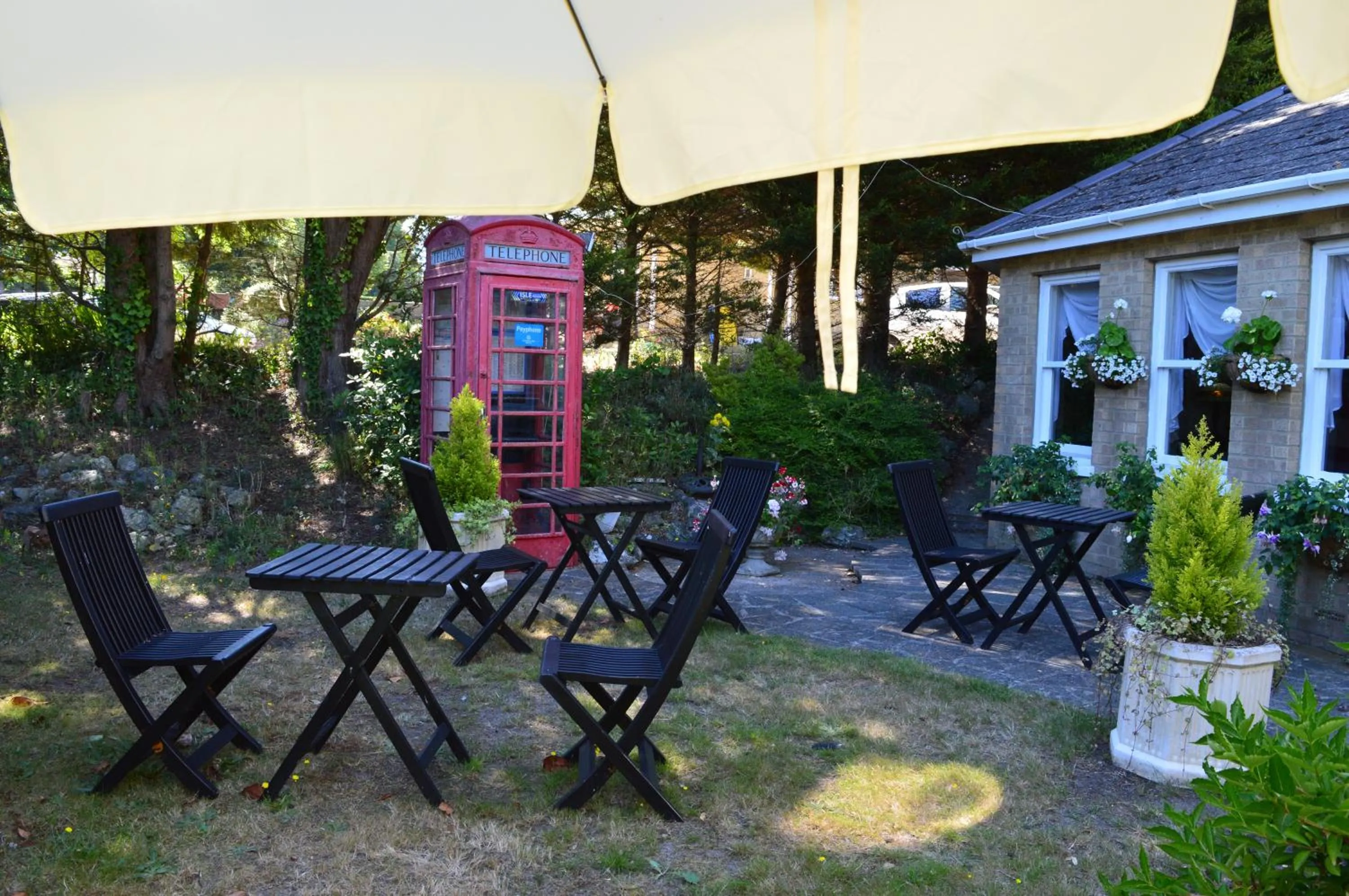 Garden in Somerton Lodge