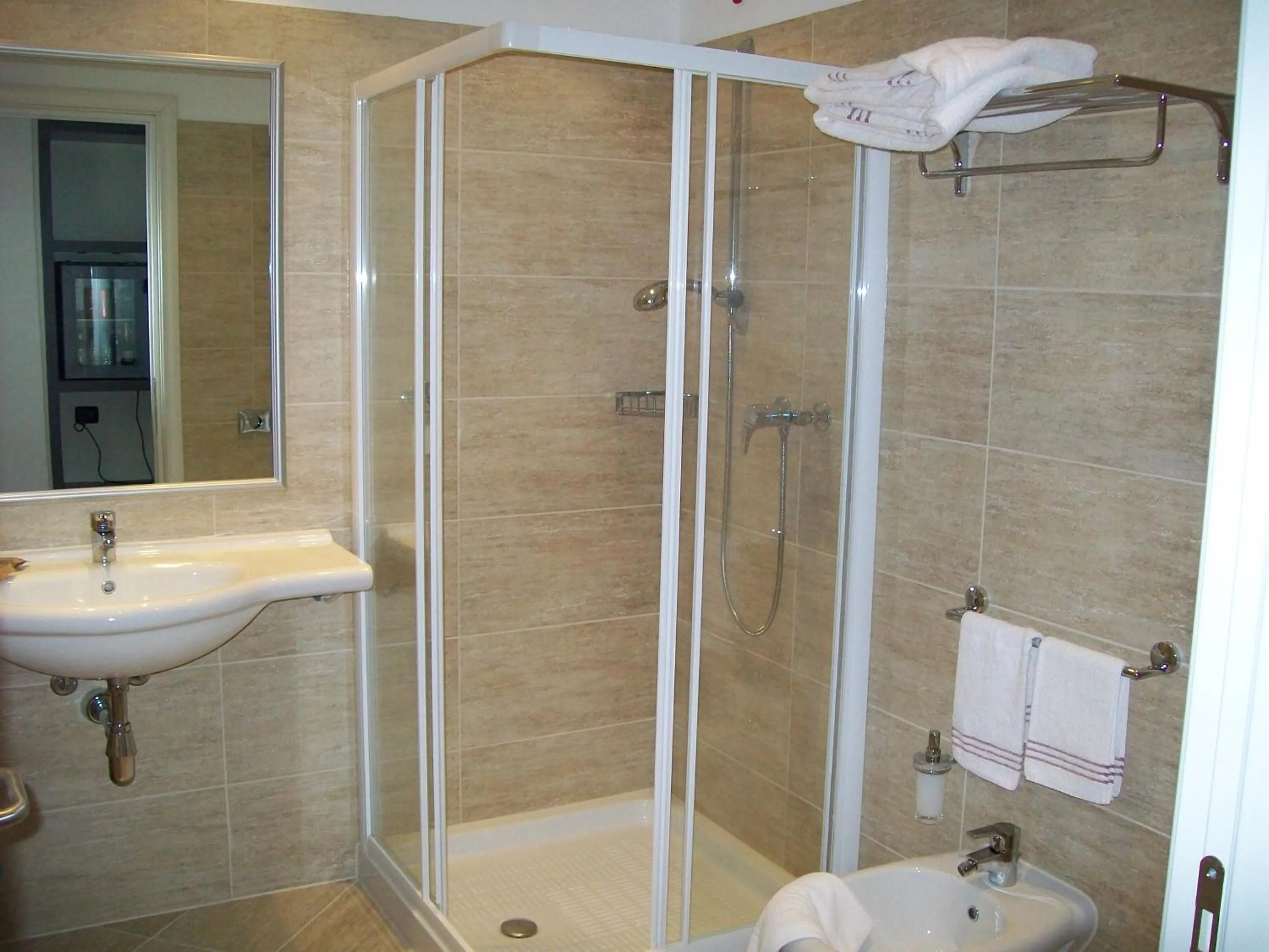 Shower in Confidence Hotel Viadana