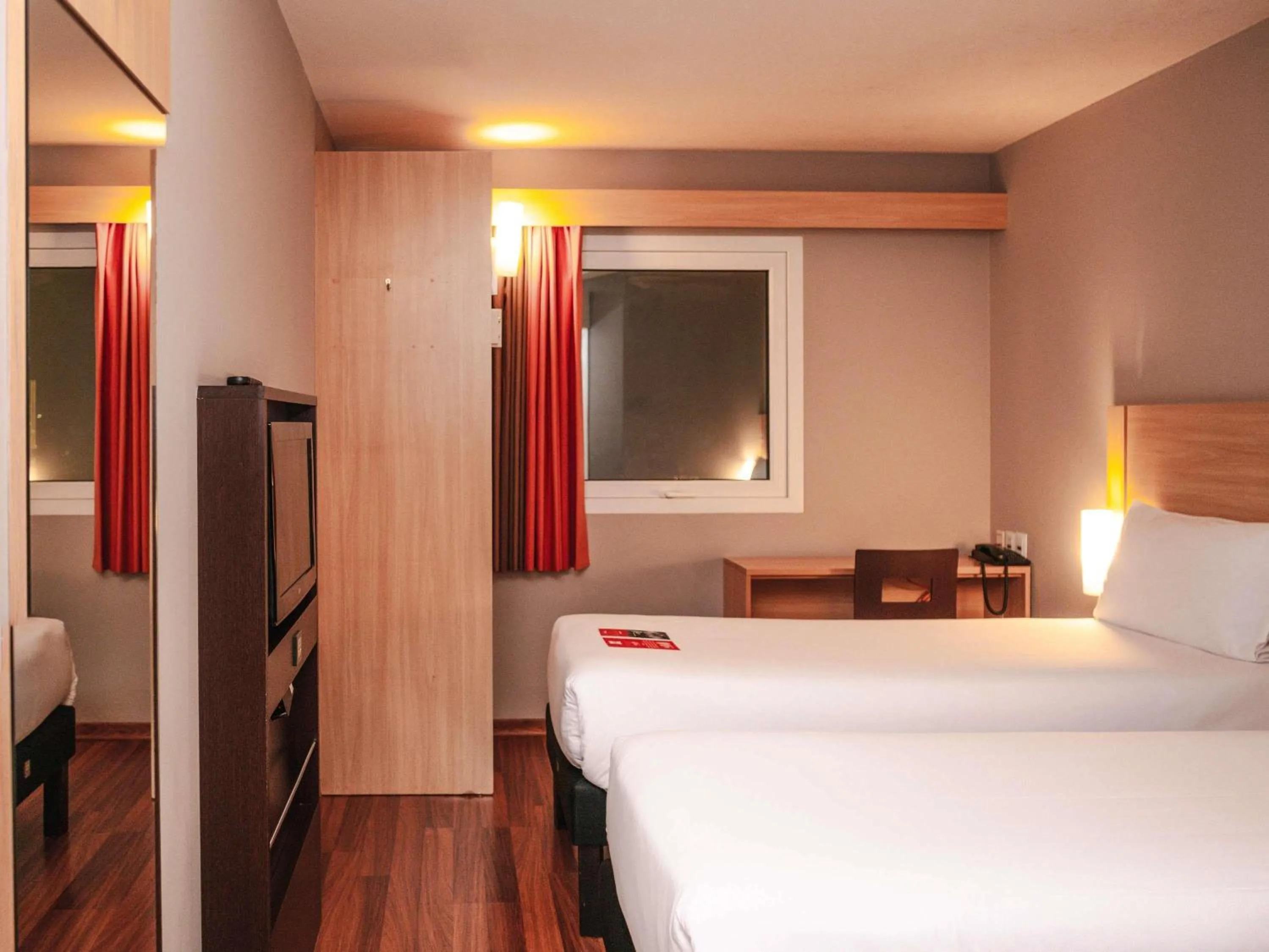 Bedroom, Bed in ibis Lima Larco Miraflores