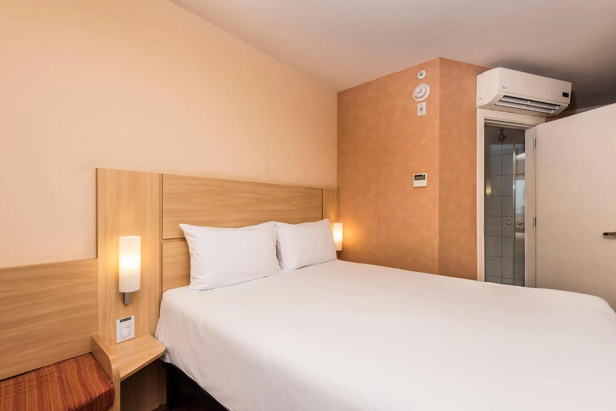 Bed in ibis Lima Larco Miraflores