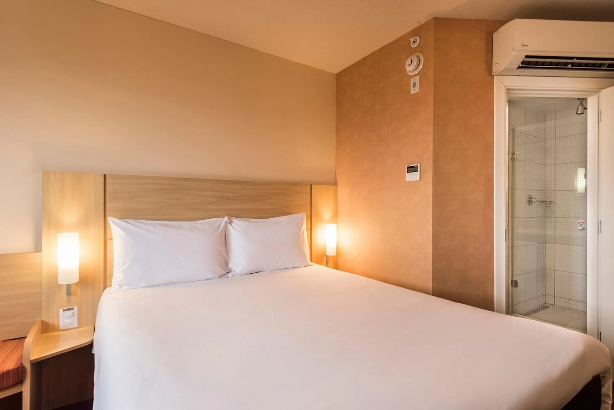 Bed in ibis Lima Larco Miraflores